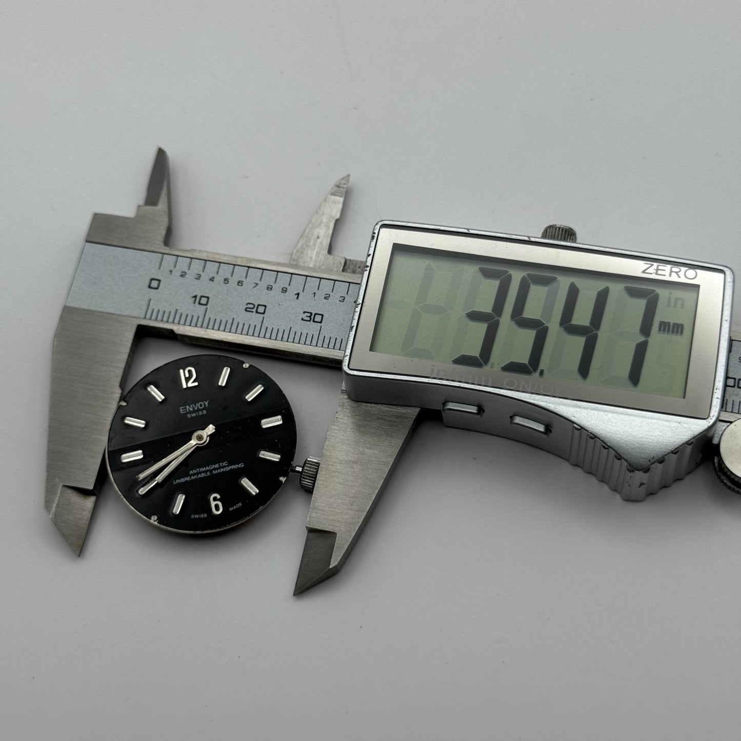 BFG 866 Watch Movement Envoy Manual Wind Vintage Swiss Parts Repair 26.2mm