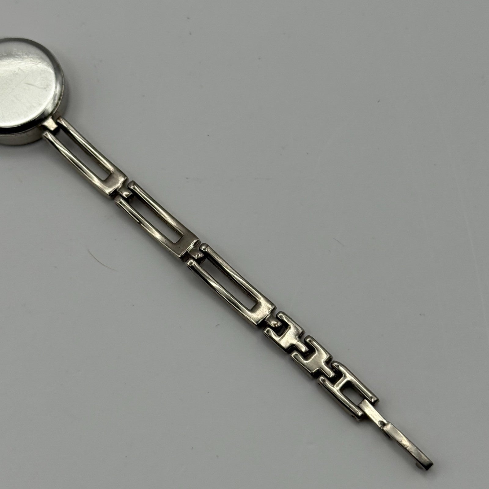 Infinite Ladies Quartz Watch Silver Tone Bracelet Japan Working 20mm 6.75 Inches