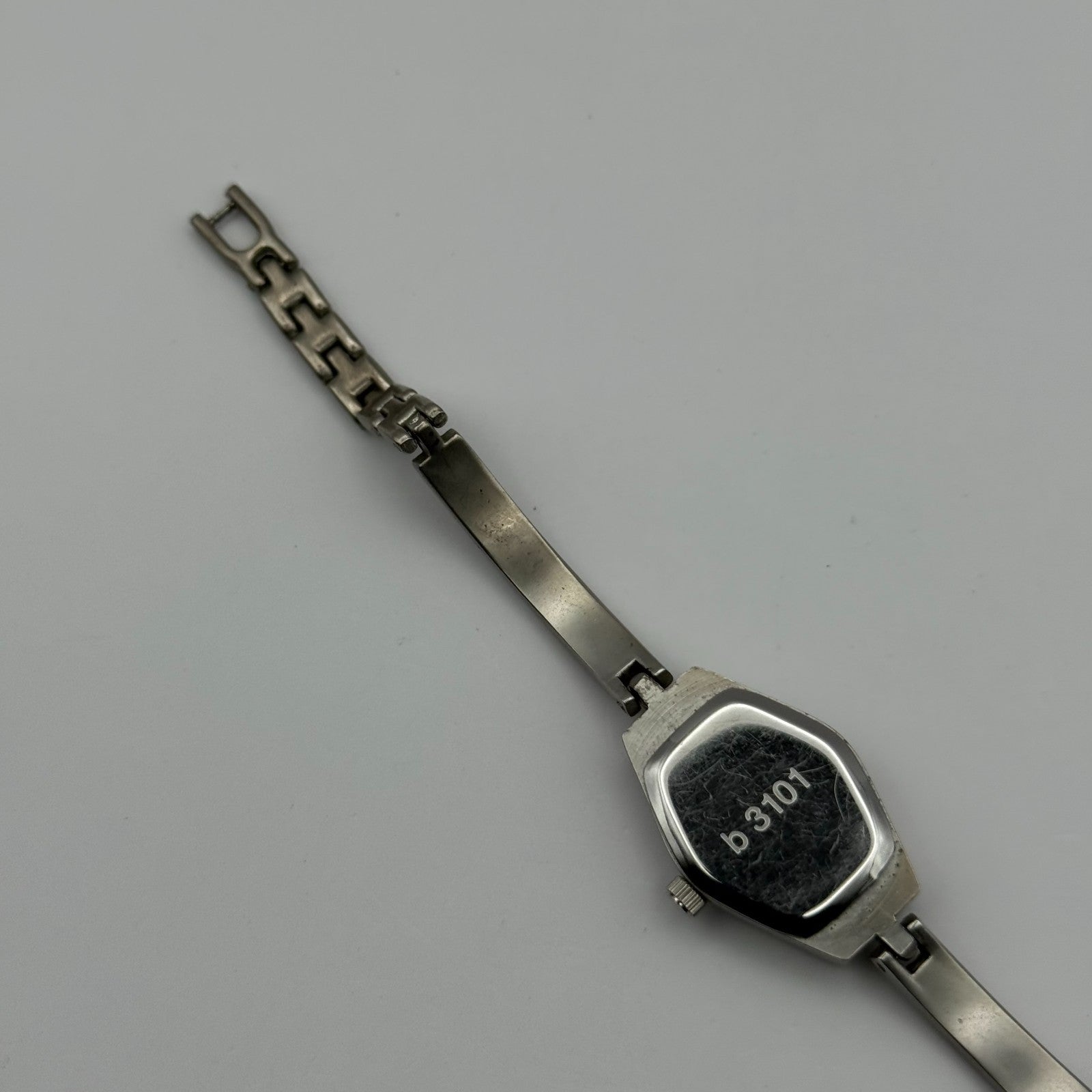 Buckingham Ladies Quartz Watch Purple Dial Silver Tone Bracelet Working 18mm