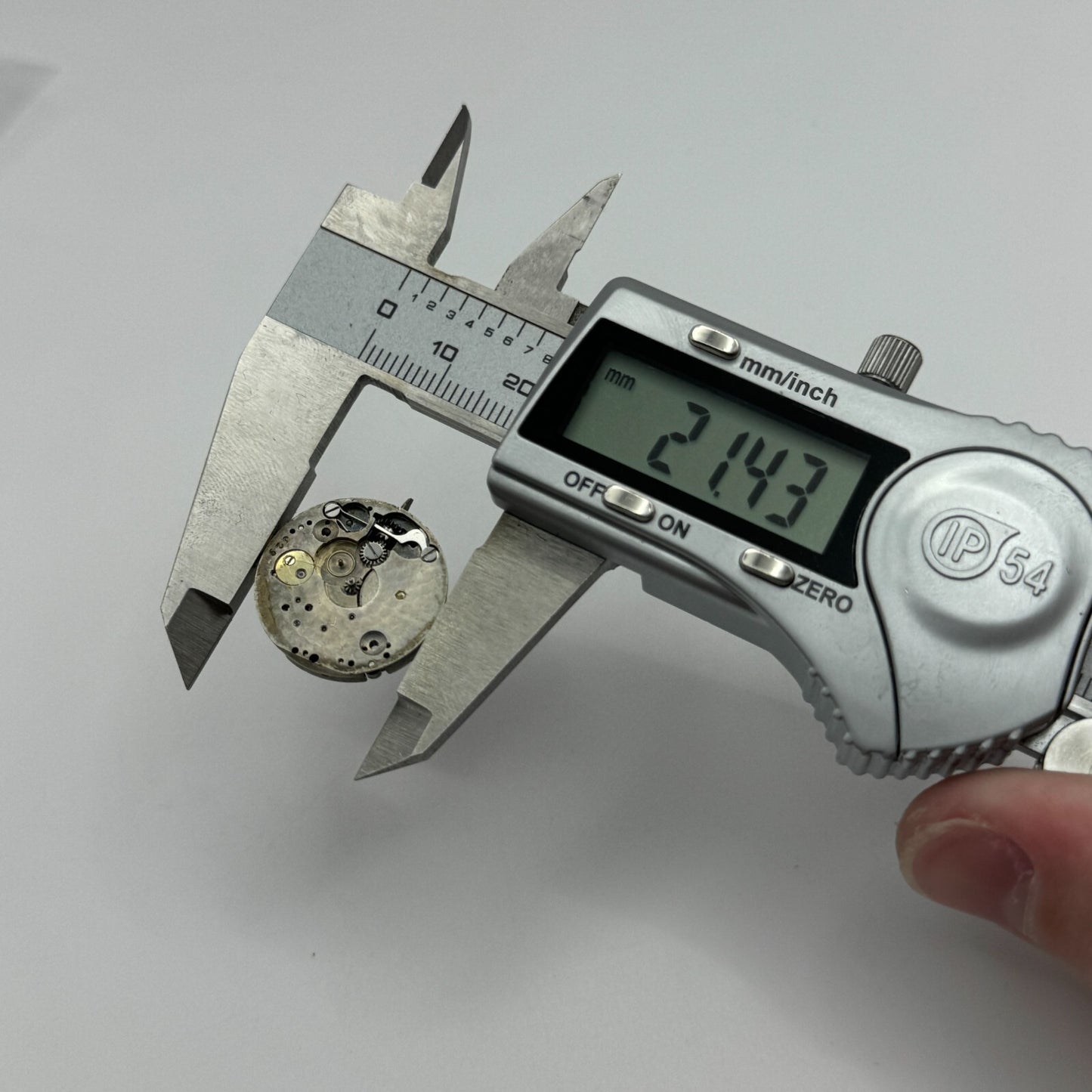 21.4mm Unidentified Interesting 15 Jewels Manual Wind Swiss Watch Movement PART