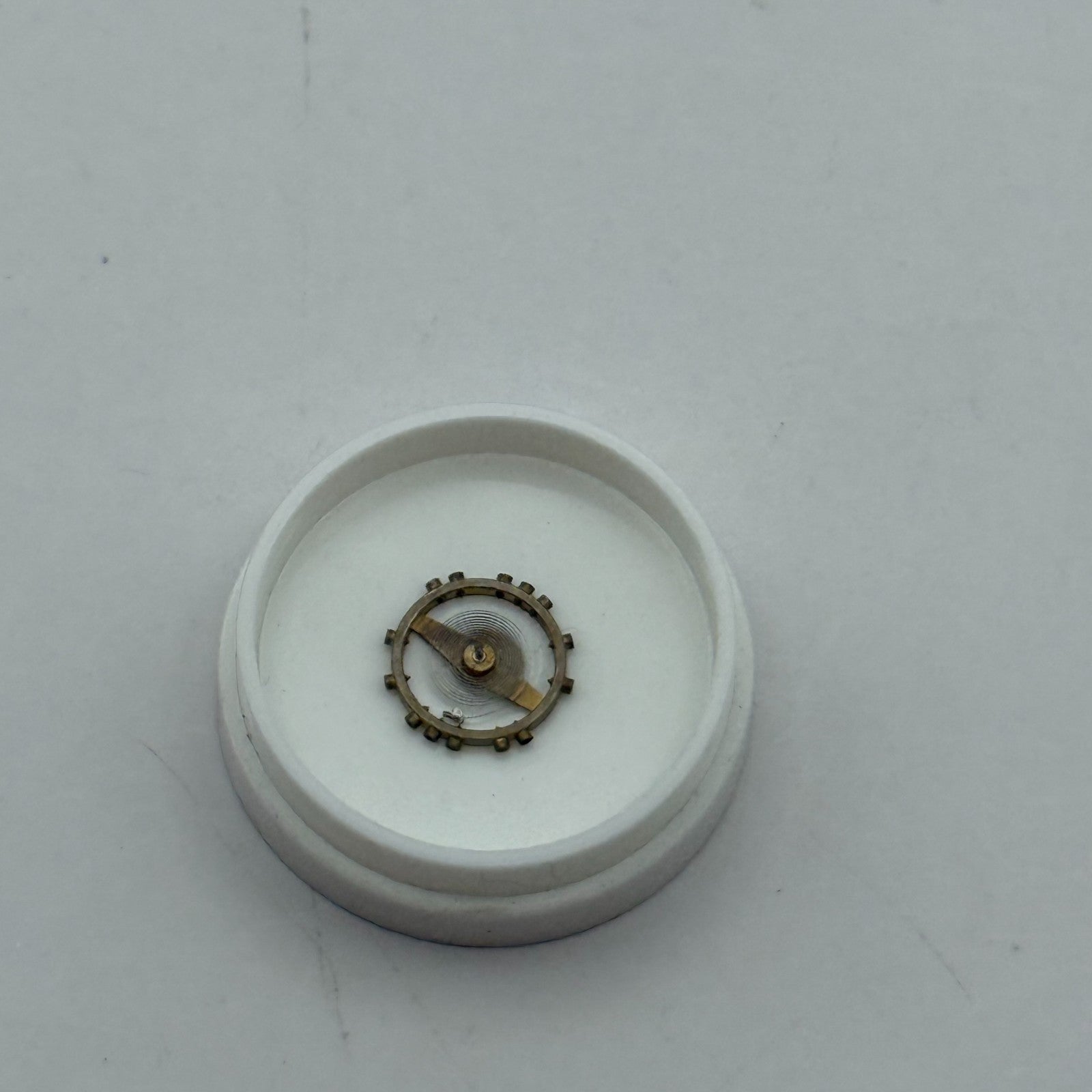 AS 976 1012 Balance Wheel Complete And Spring  532 M Watch Movement Parts NOS