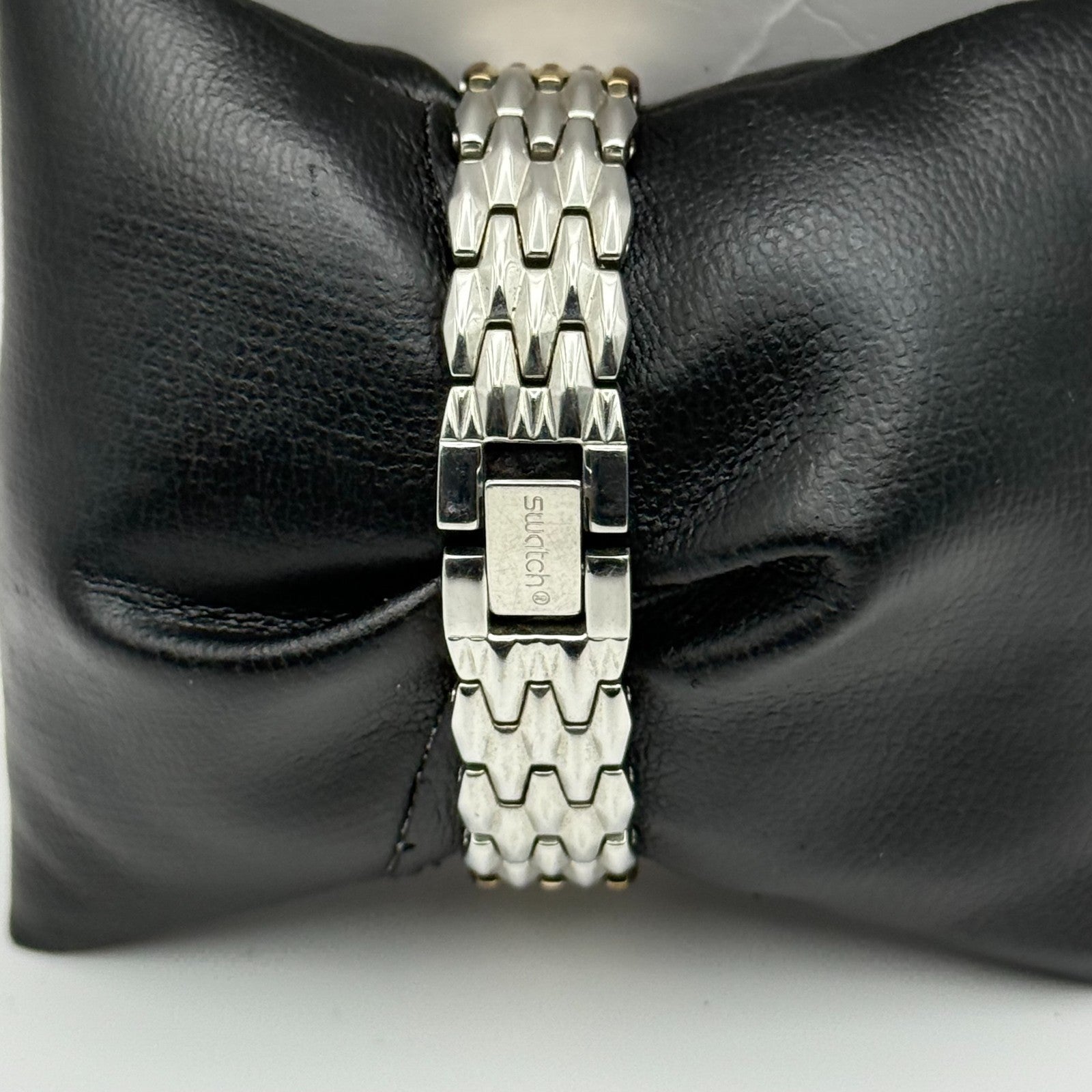 2007 Swatch Irony Ladies Quartz Watch Two-Tone Bracelet Swiss 24mm PARTS REPAIR