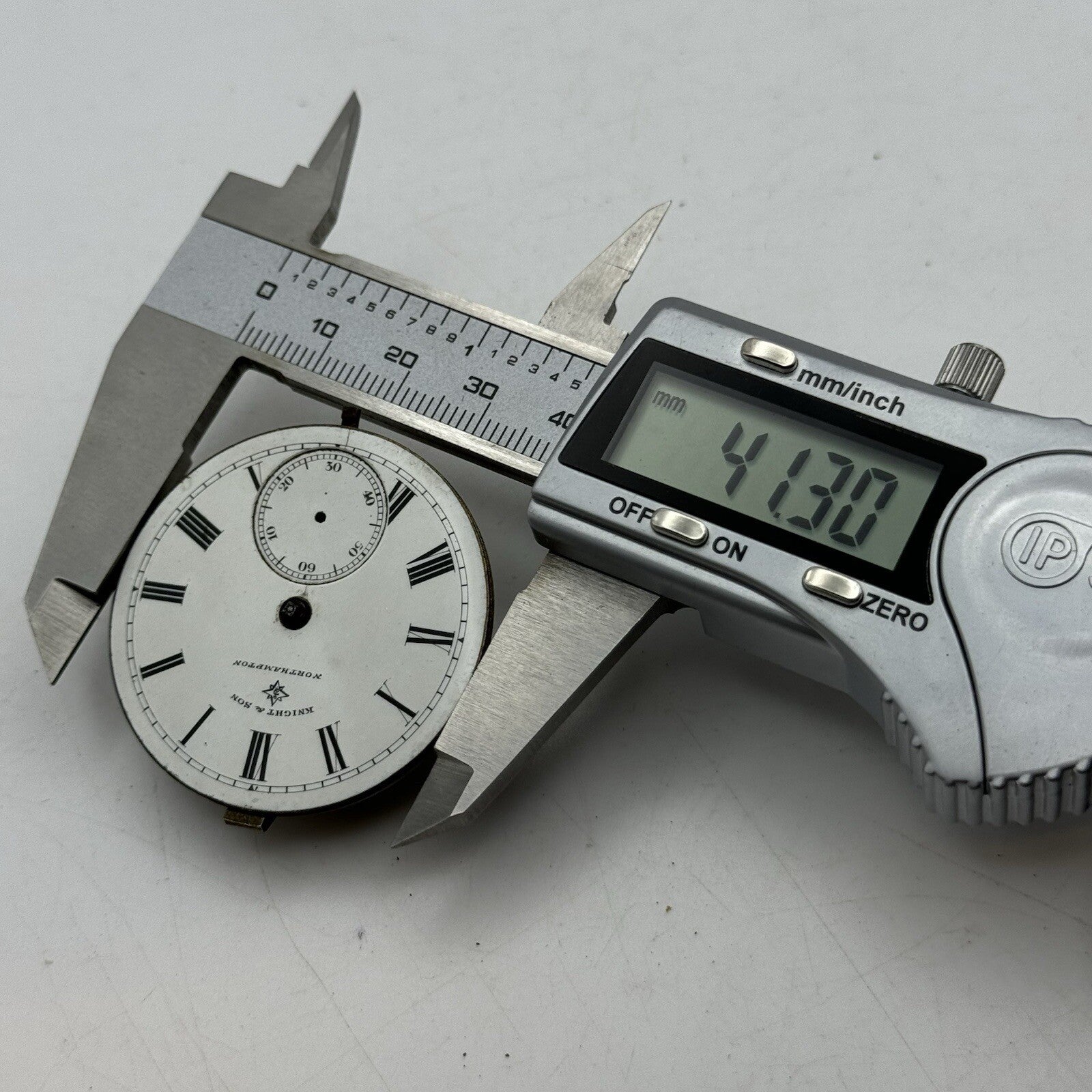 41.3mm Knight & Son Northampton Balance Ok Pocket Watch Movement FOR PARTS