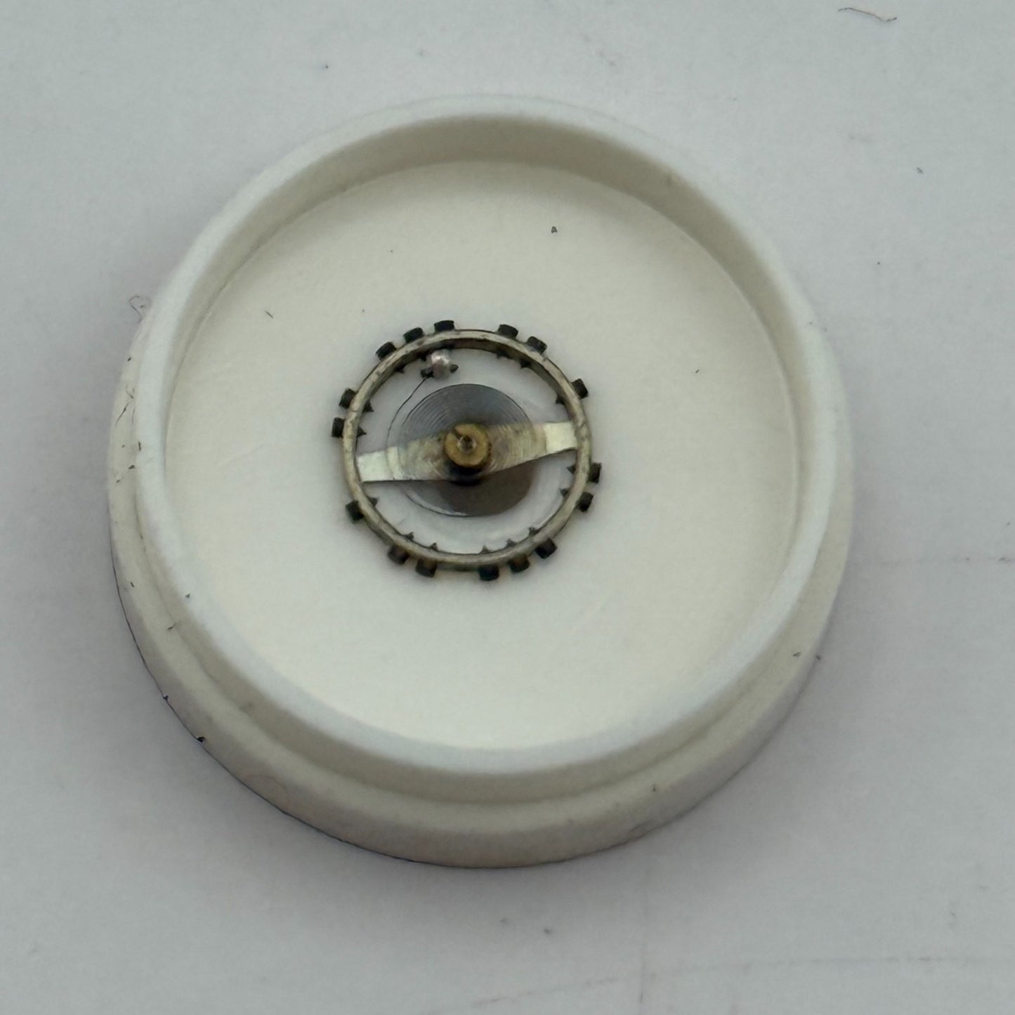 FHF 159 Balance Wheel Complete And Spring 3-10’’’ 190 M Watch Movement Parts NOS