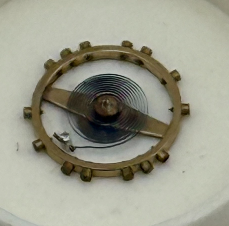 FEF 270 Balance Wheel Complete And Spring  5¼’’’ 173 M Watch Movement Parts NOS