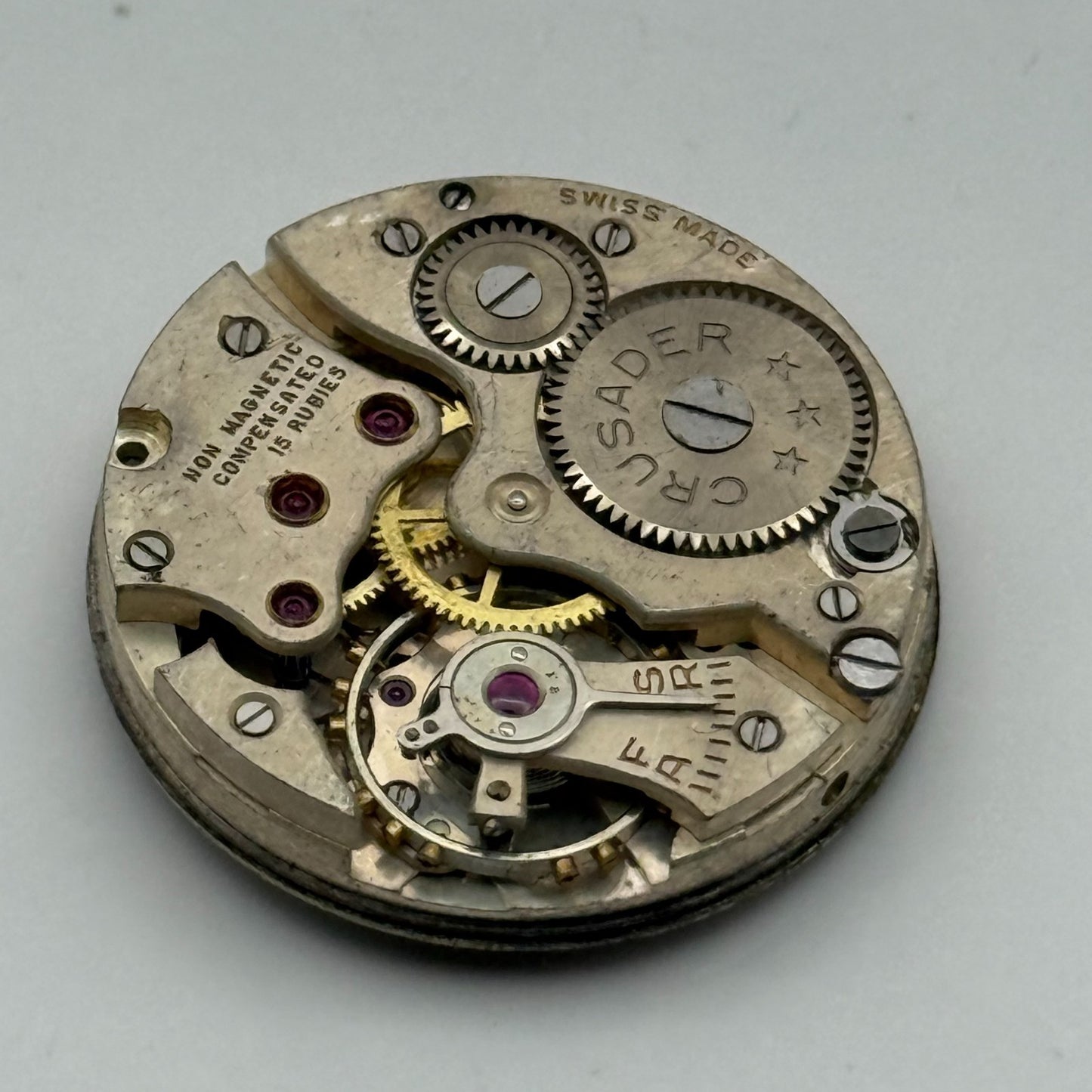 Crusader Compensated 15 Rubies Watch Movement Manual Wind Vintage Parts 23.9mm