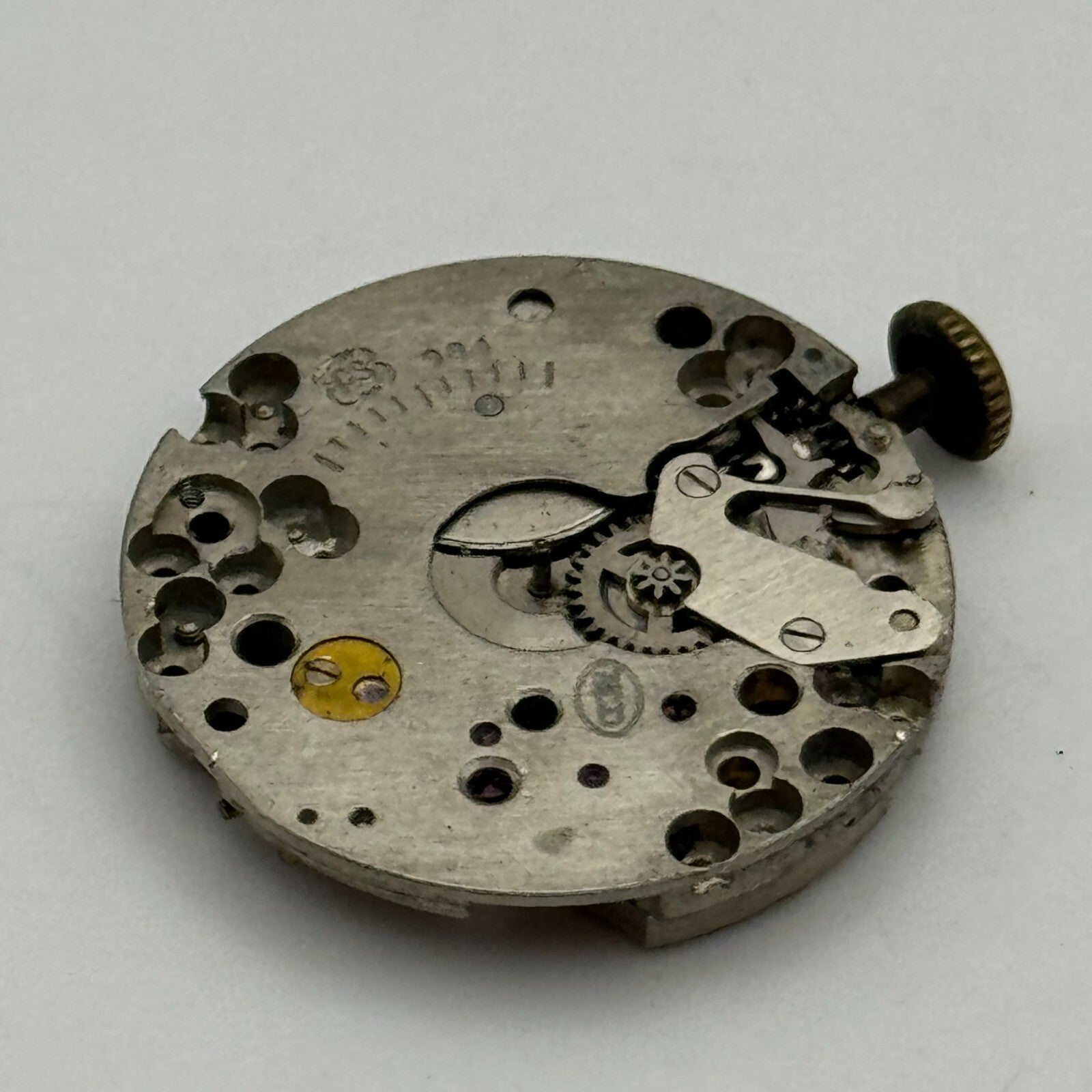 23.6mm Rotary AS 984 Manual Wind 15 Jewels Watch Movement Swiss Vintage PARTS