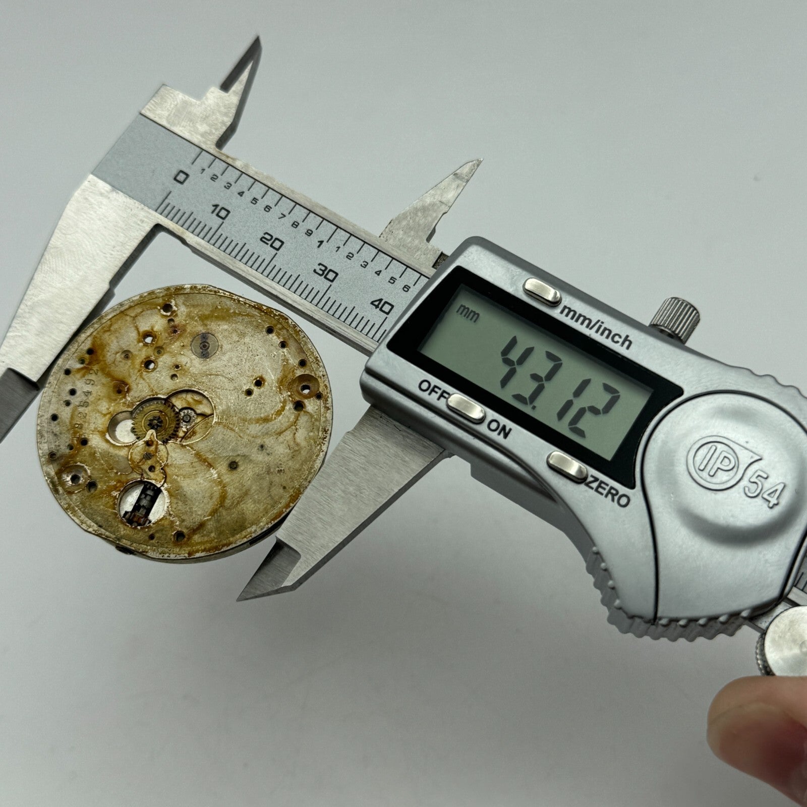 43.1mm Cyma Ref 998.a 15 Jewels Vintage Swiss Pocket Watch Movement PARTS SPARES