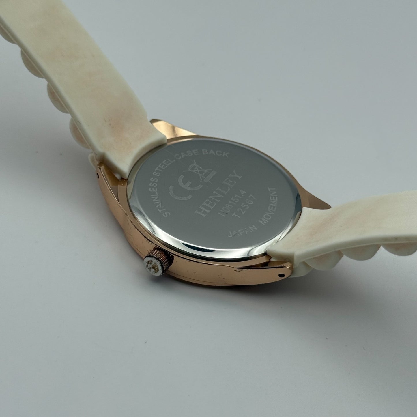 Henley Ladies Quartz Watch White Dial Rose Gold Tone Case Japan Working 40mm