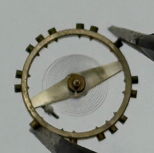 AS 970 Balance Wheel Complete And Spring 28 M Watch Movement Parts NOS