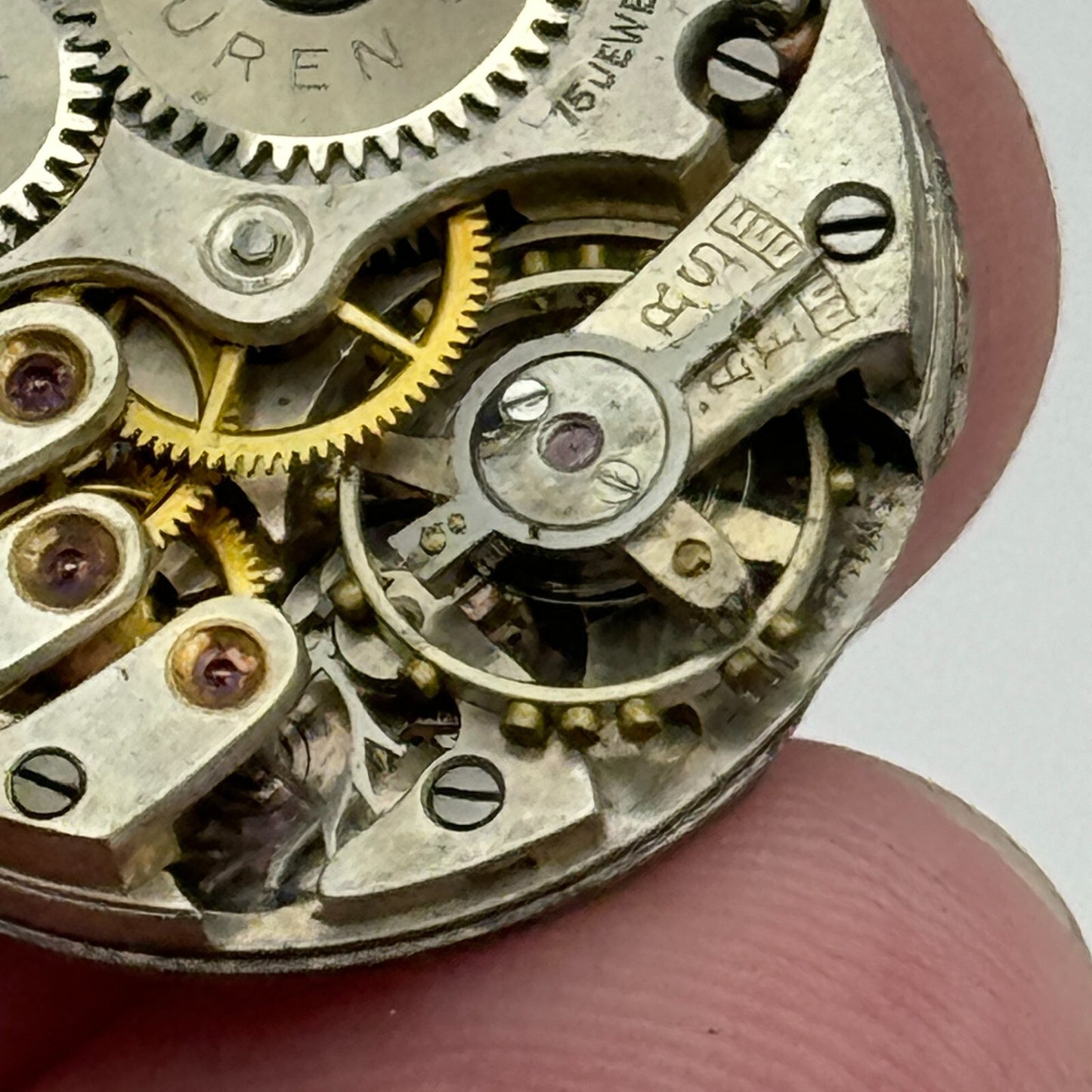 23.6mm Buren Dawsons LTD Dunedin Manual Wind Watch Movement Swiss Vintage PARTS