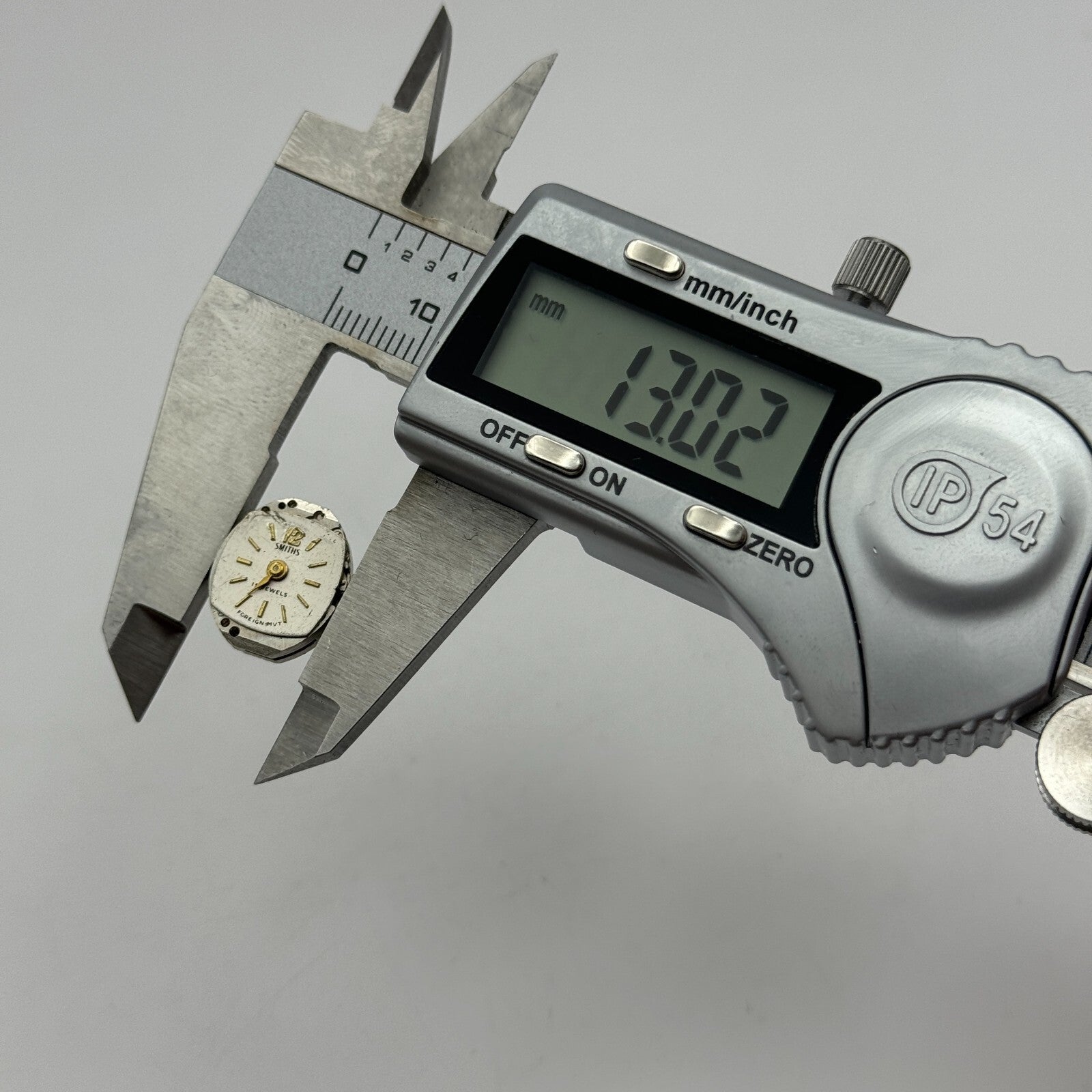 13mm Ladies Smiths AS 1012 A Schild Manual Wind Swiss Watch Movement PARTS