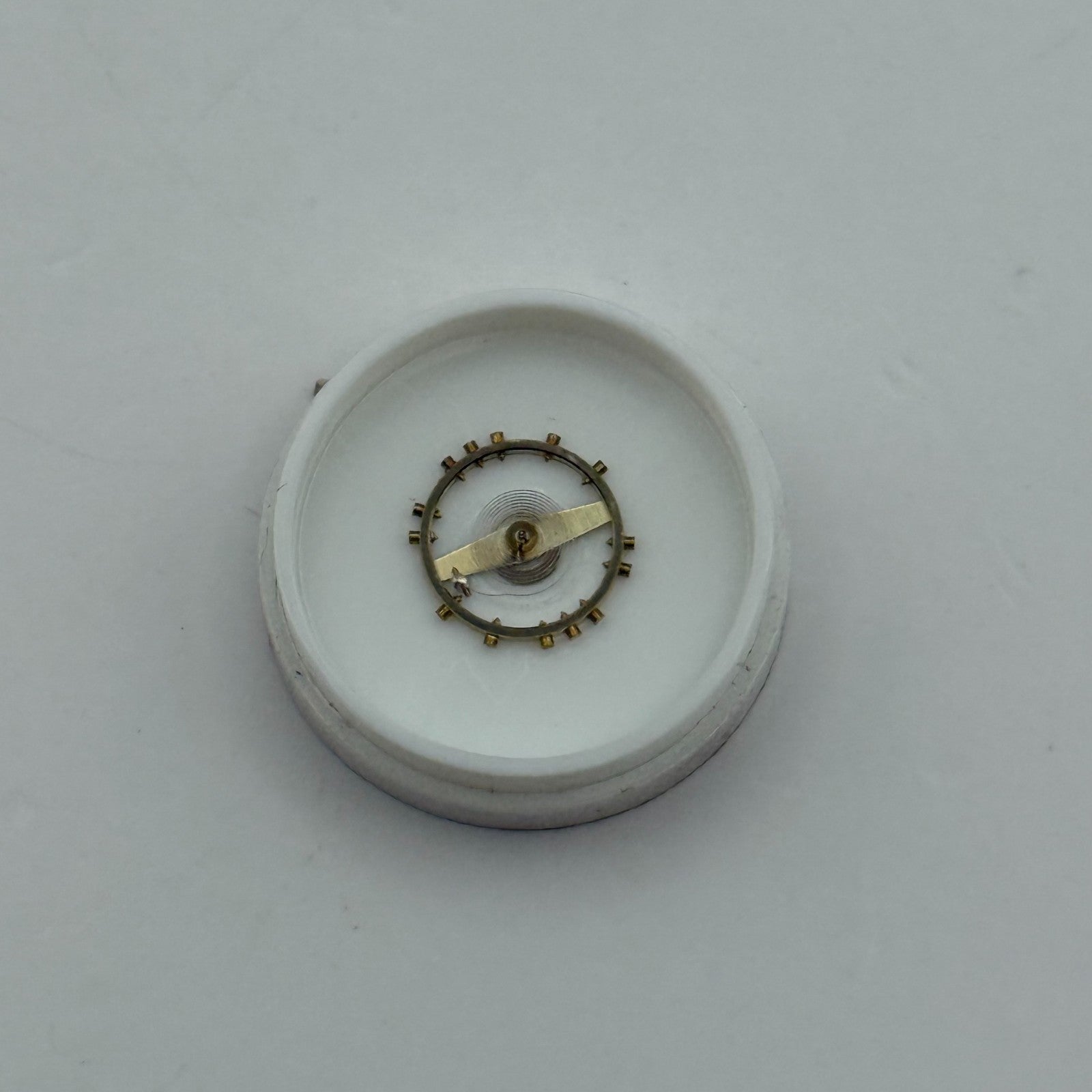 FHF 120 Balance Wheel Complete And Spring 6 3/4–8’’’ 205 M Watch Movement Parts