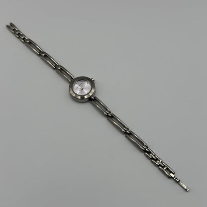 Infinite Ladies Quartz Watch Silver Tone Bracelet Japan Working 20mm 6.75 Inches