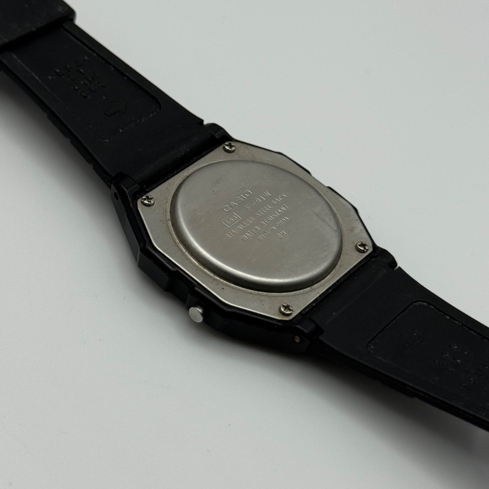 Casio Digital Watch F-91W 593 Alarm Chronograph Quartz 35mm Unisex Rubber Strap