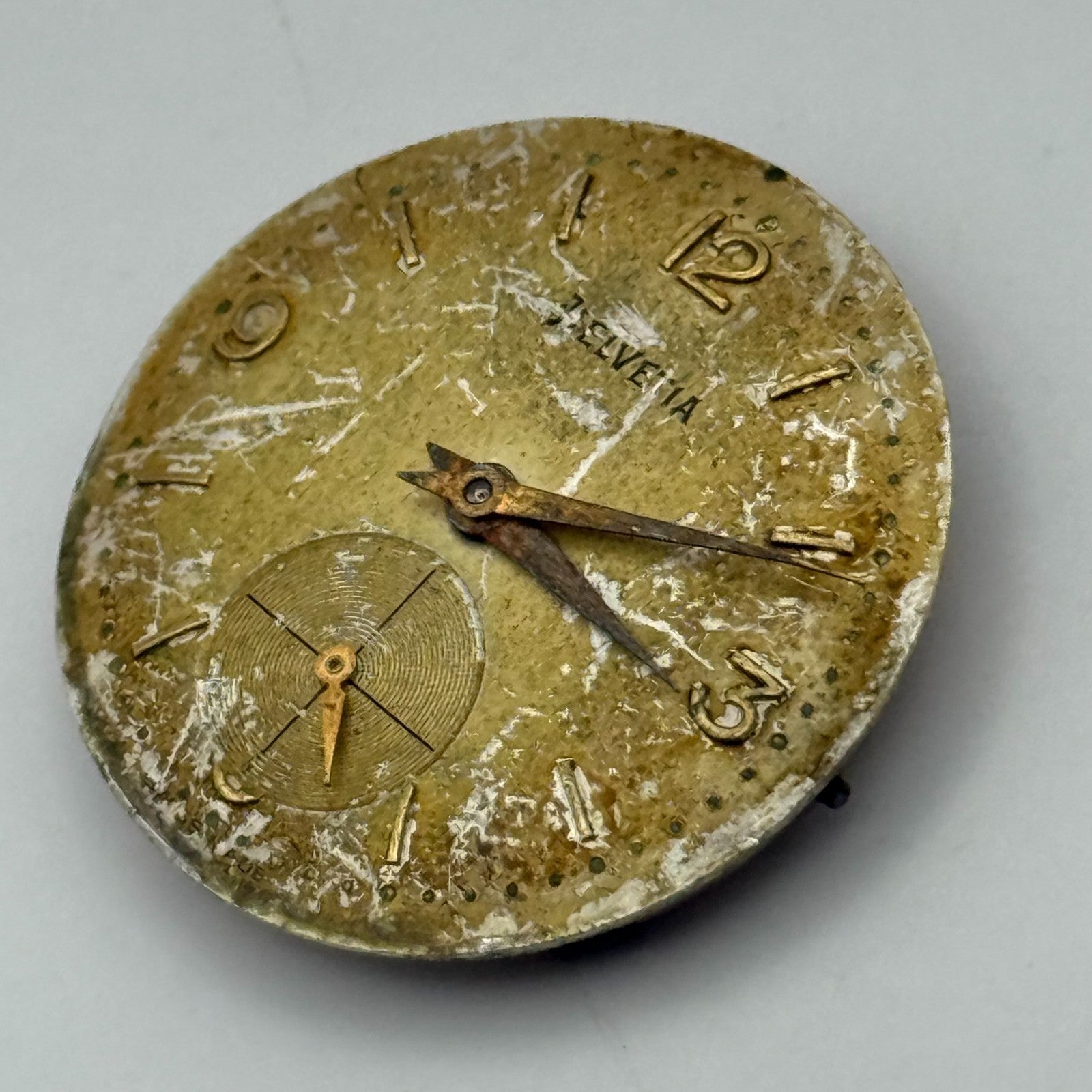 Helvetia 80C Watch Movement Manual Wind Vintage Swiss 17 Jewels Parts 25.6mm