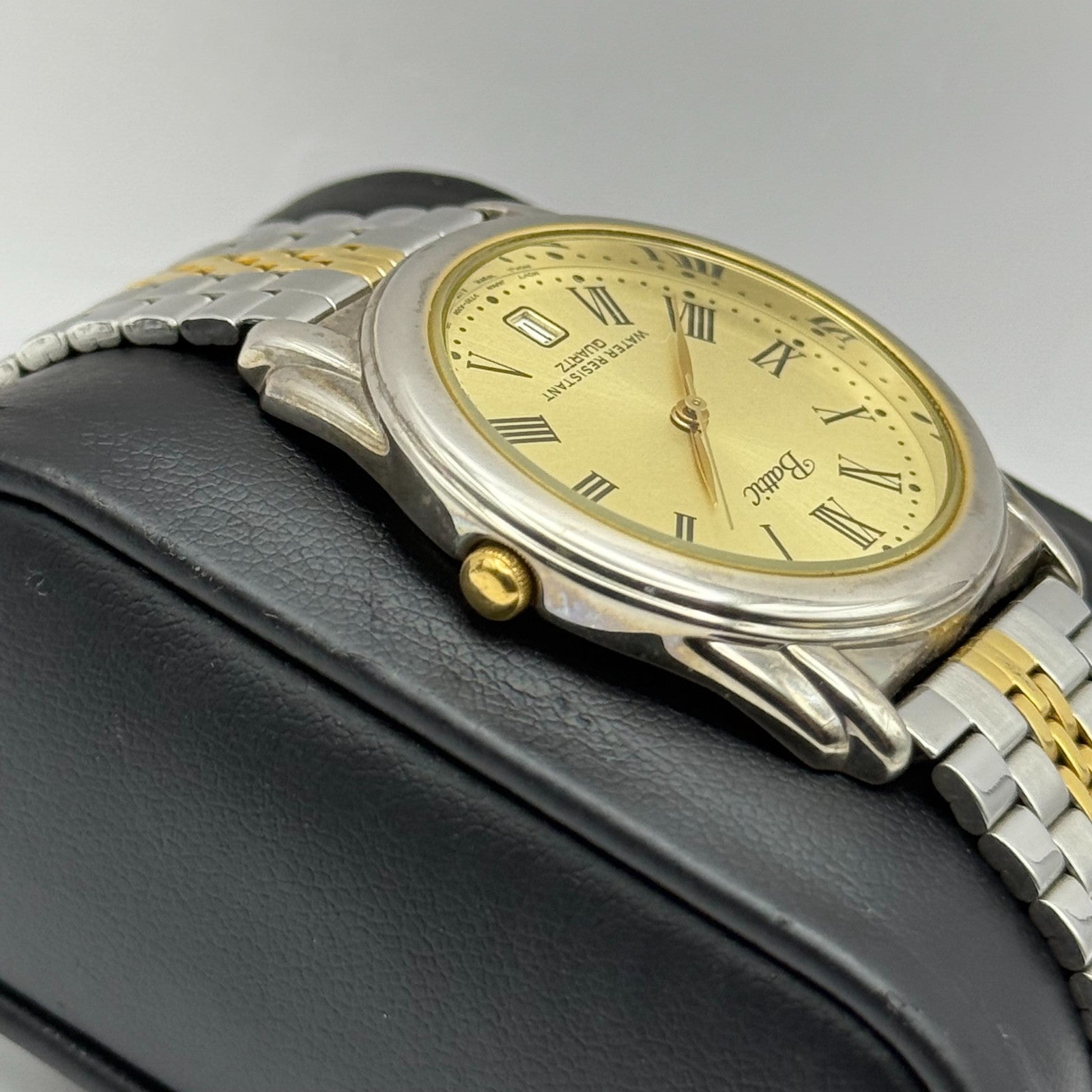 Battic Maruman Unisex Quartz Watch Two Tone Date Dial Gold Silver Working 33mm