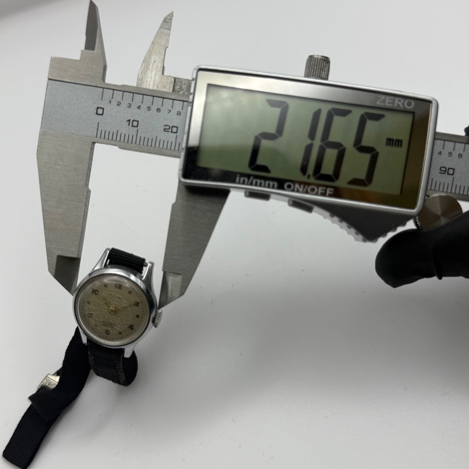 21mm Vintage Yeoman 15 Rubis Ladies Art Deco Fabric Strap Manual Watch PARTS