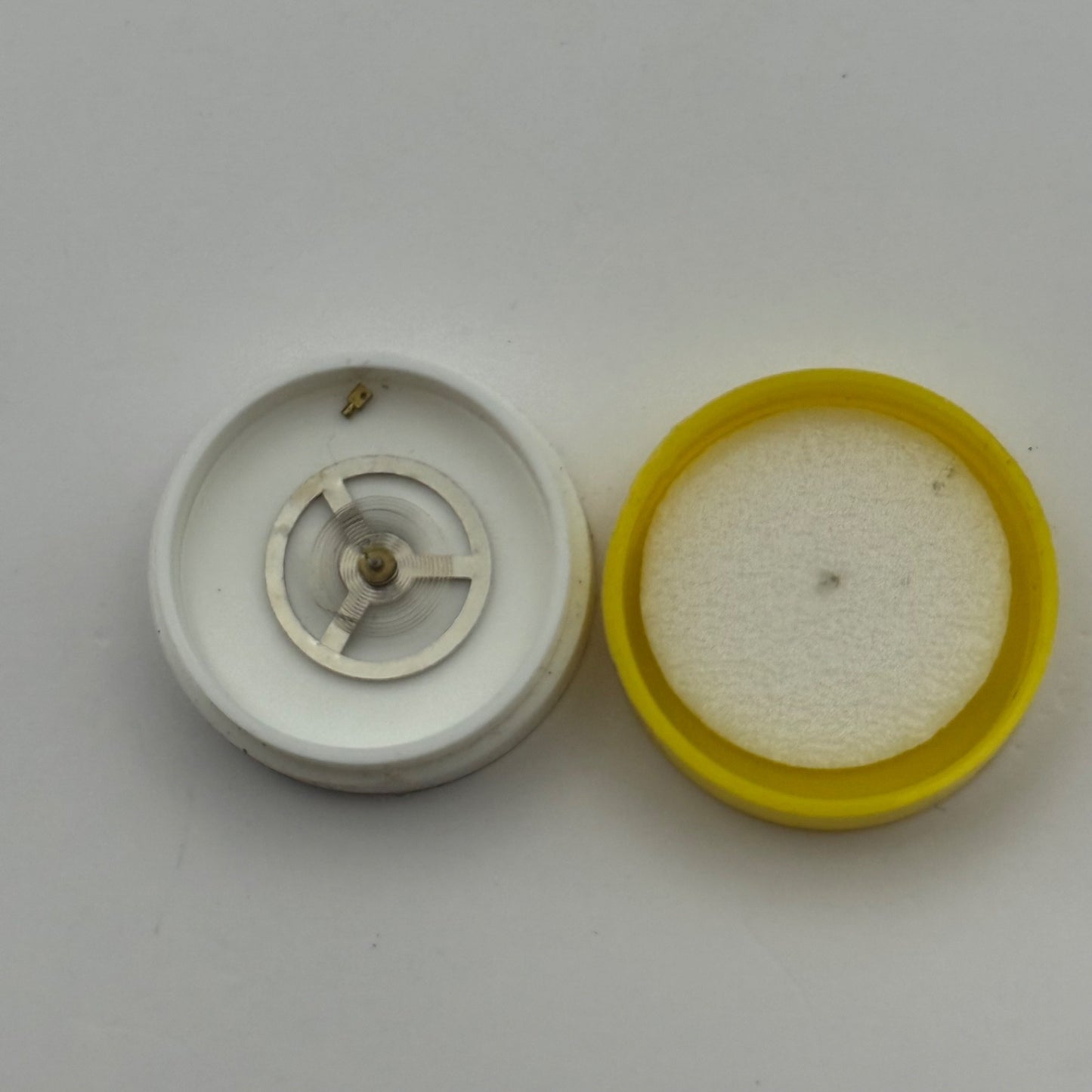 LS 1262 Balance Wheel Complete And Spring Rosk 1855 Watch Movement Parts NOS