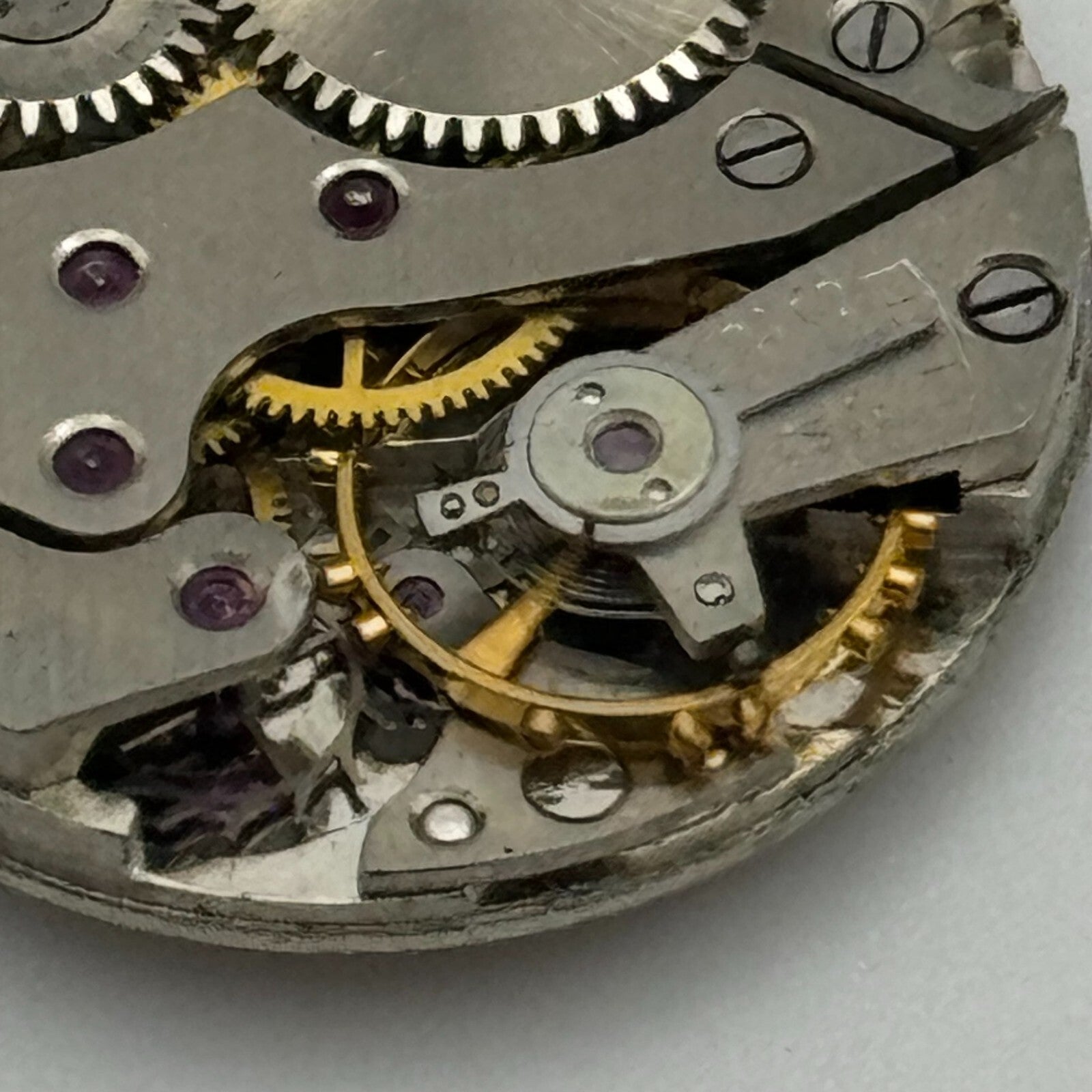 23.5mm O Maire OM 125 Manual Wind 17 Jewels Swiss Watch Movement Vintage PARTS