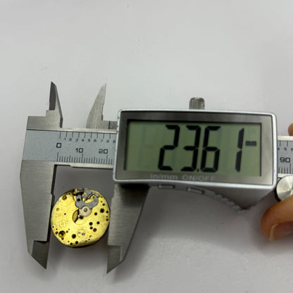 23.6mm Vintage Unidentified Cal 75 Swiss Manual Wind Watch Movement PARTS REPAIR