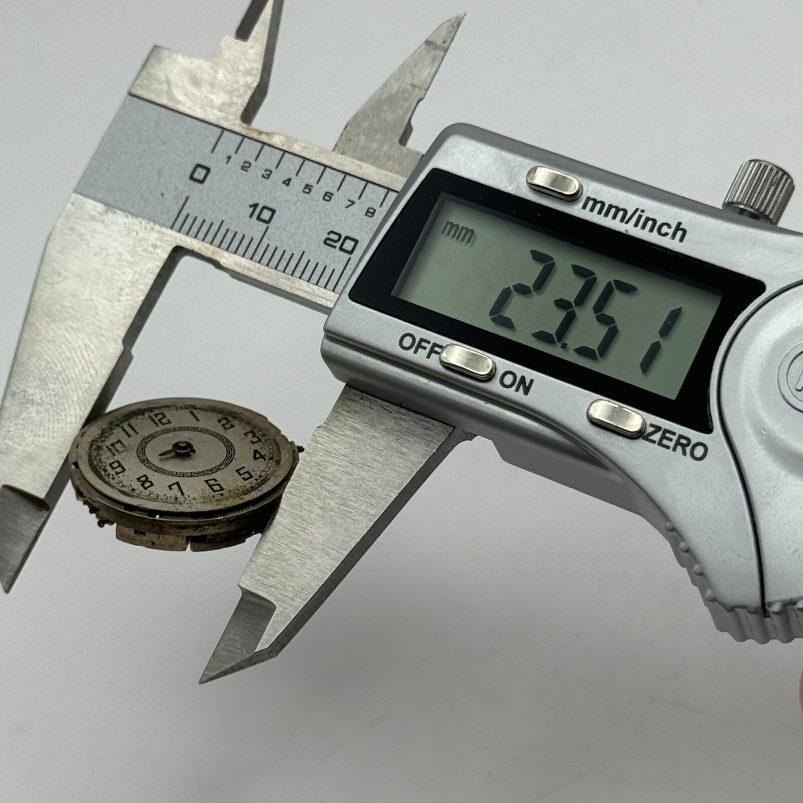 23.6mm Rolex Unicorn 15 Jewels Manual Wind Watch Movement Swiss Vintage PARTS