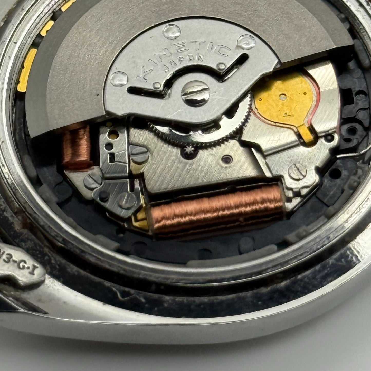 Seiko Kinetic 50M Men's Quartz Watch 5M63 - 0AC0 Date Dial 41mm PARTS REPAIR