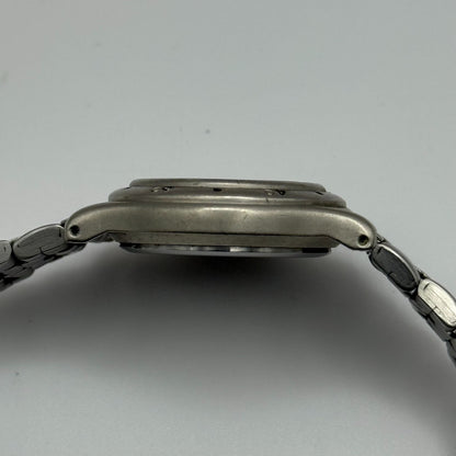 Accurist Ladies Quartz Watch Black Dial Silver Tone Bracelet Japan Working 27mm