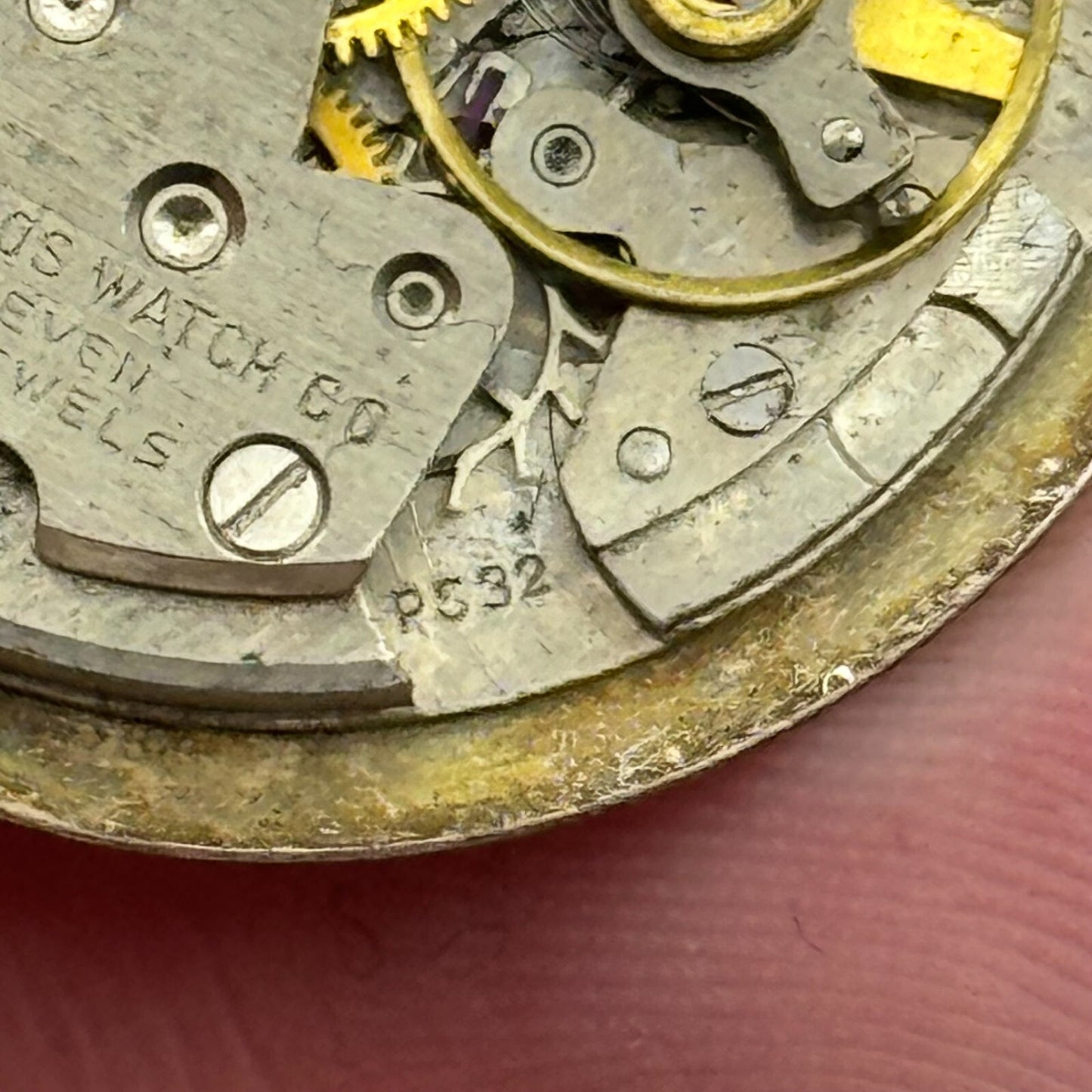 25.9mm Helbros PS32 Manual Wind Swiss 7 Jewels Watch Movement Vintage PARTS