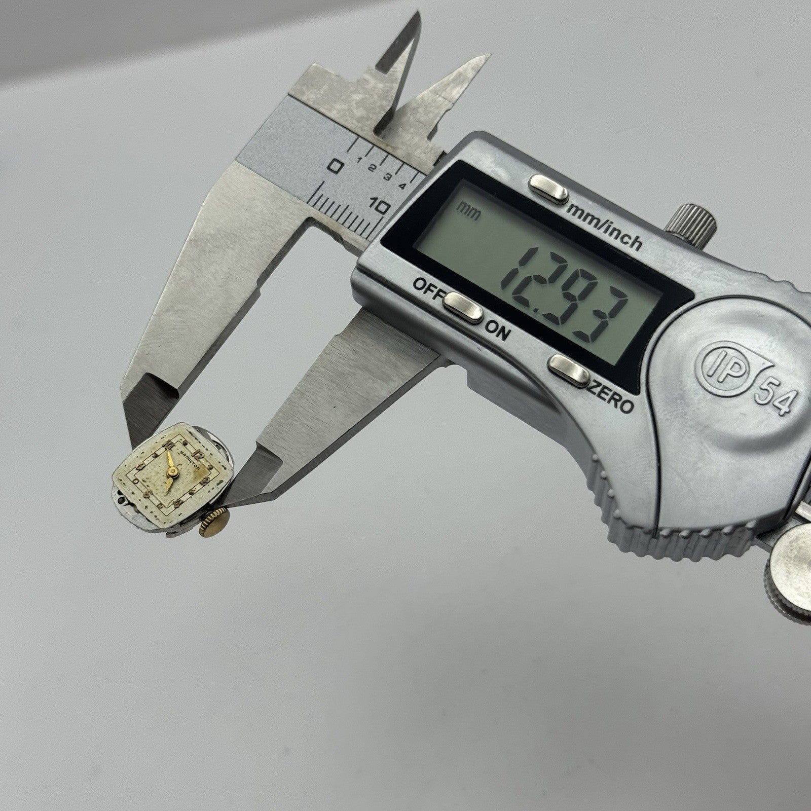 12.9mm Ladies Running Hamilton 756 Manual Wind 17 Jewels Watch Movement PARTS