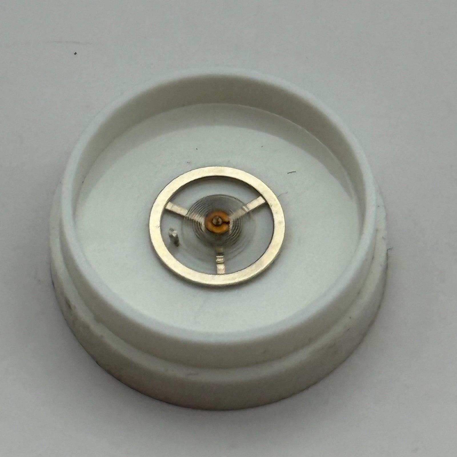 EB 1612 Balance Wheel Complete And Spring  6¾-8’’’ 950 Watch Movement Parts NOS