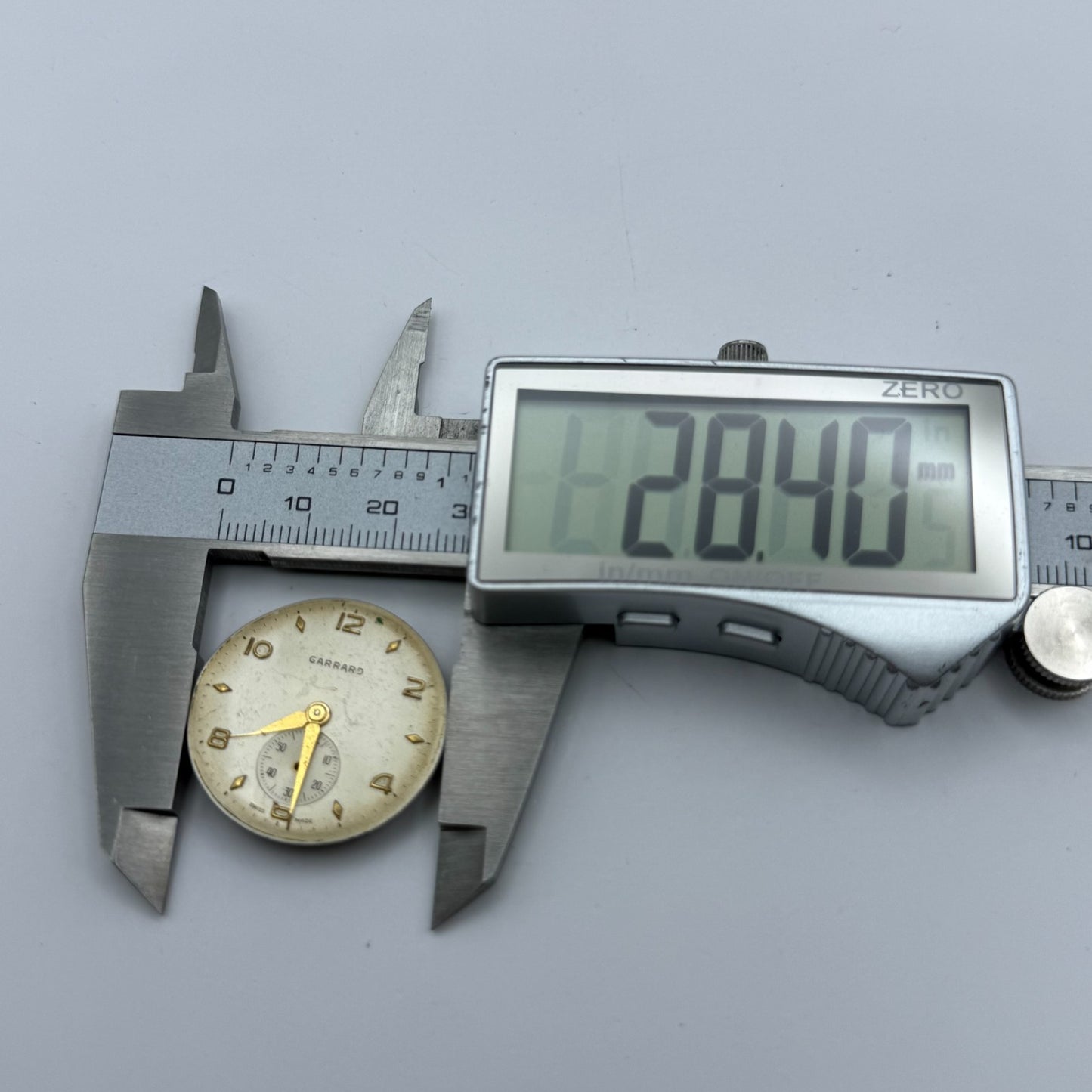 FEF 190 Watch Movement Garrard Manual Wind Vintage Swiss Parts Repair 23.5mm