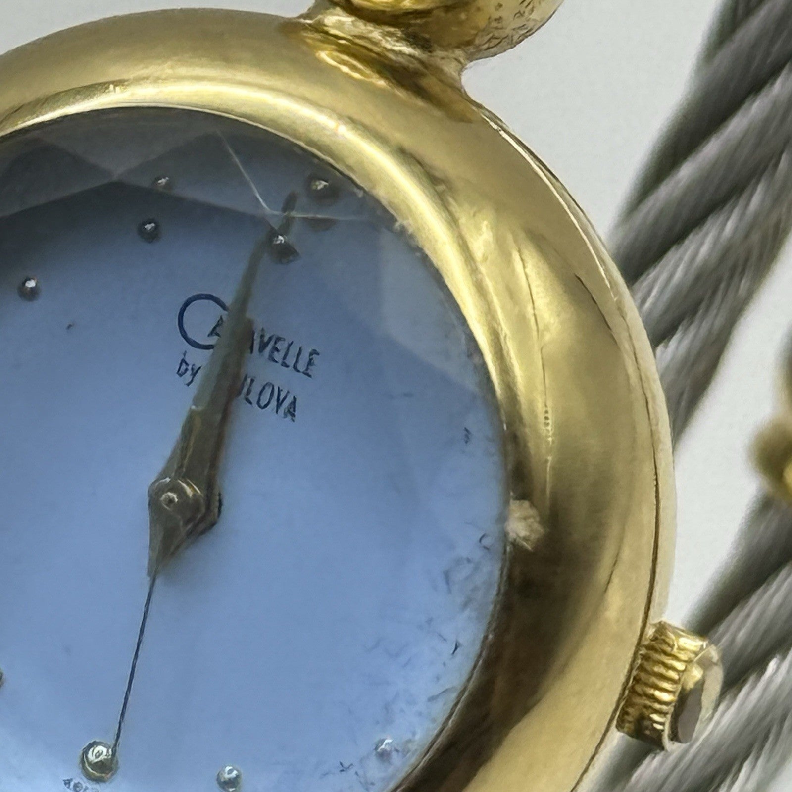 24mm Working Ladies Caravelle By Bulova Blue Dial Quartz Bangle Watch 6 Inches