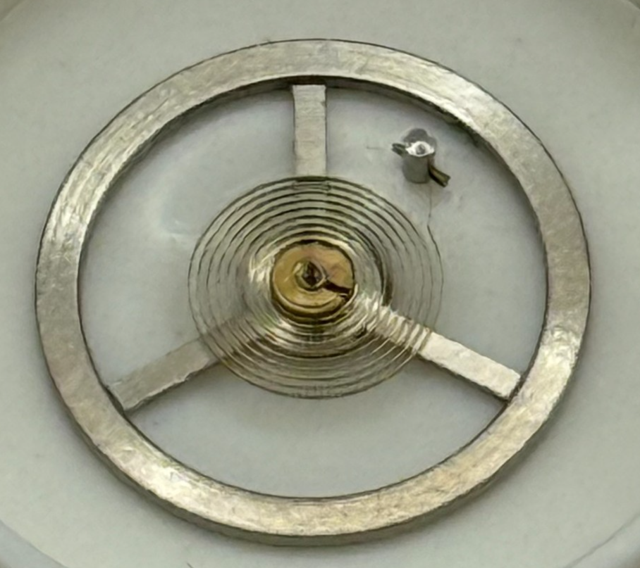 Balance Wheel Complete And Spring Renata Watch Movement Parts NOS 