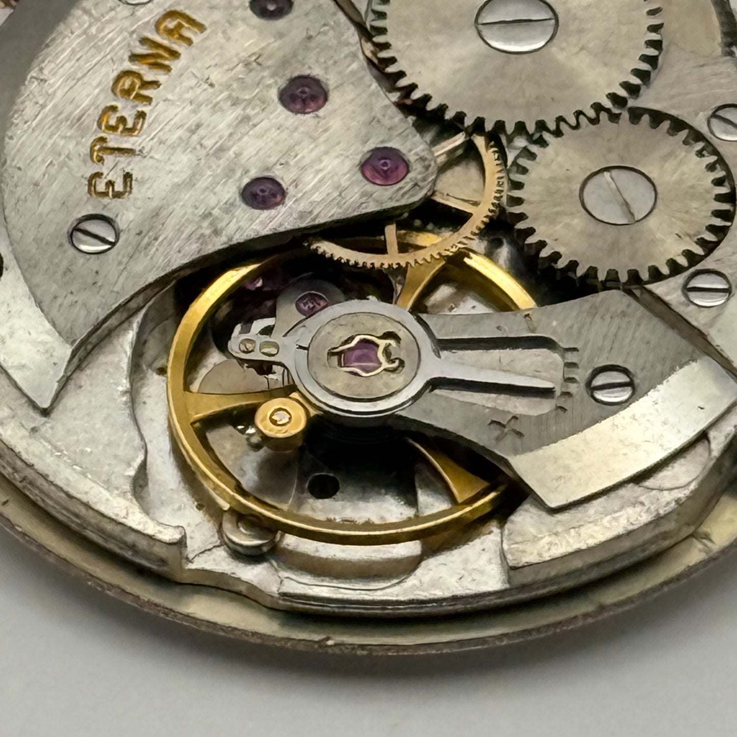 Eterna 1475K Watch Movement Garrard Manual Wind Vintage Swiss Parts 27.8mm