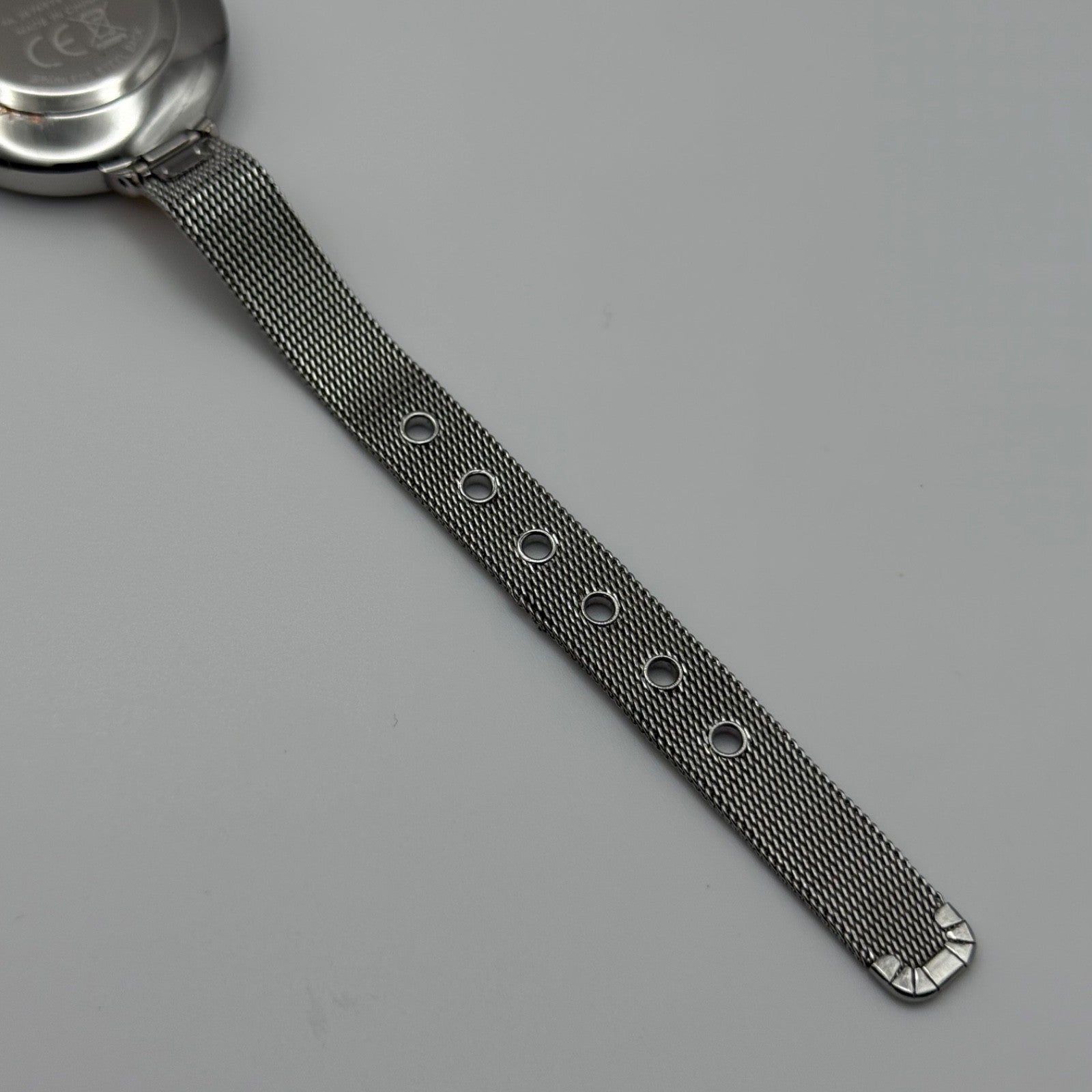 Working  Ladies Accessories Silver Tone Adjustable Mesh Strap 34mm Quartz Watch