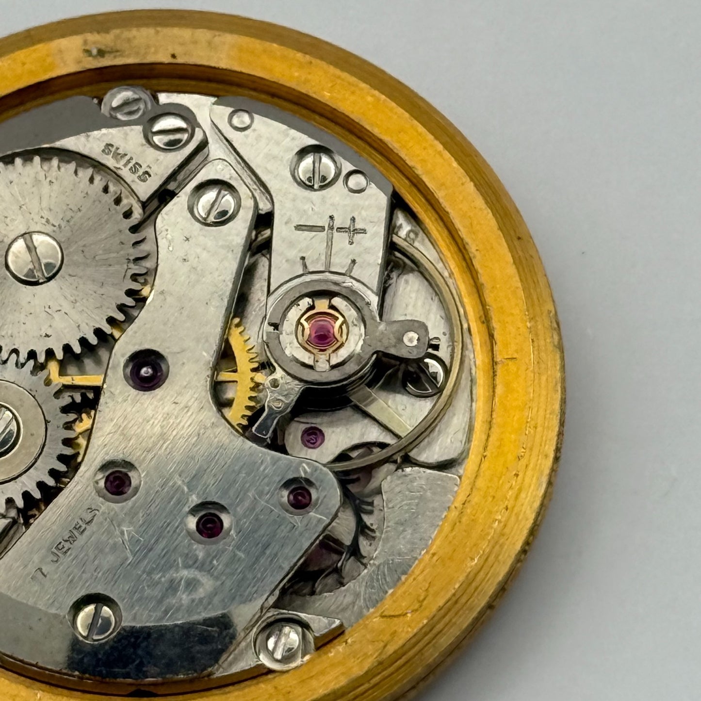 FHF 81 Watch Movement Running Hefik Manual Wind Vintage Swiss Parts 29.7mm