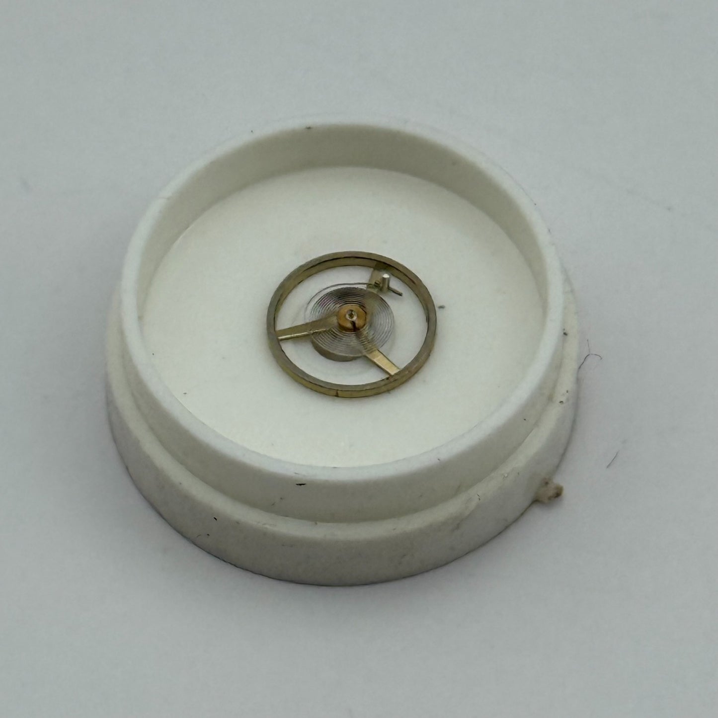 AS 976 1012 Balance Wheel Complete And Spring 5’’’ 1426 M Watch Movement Parts