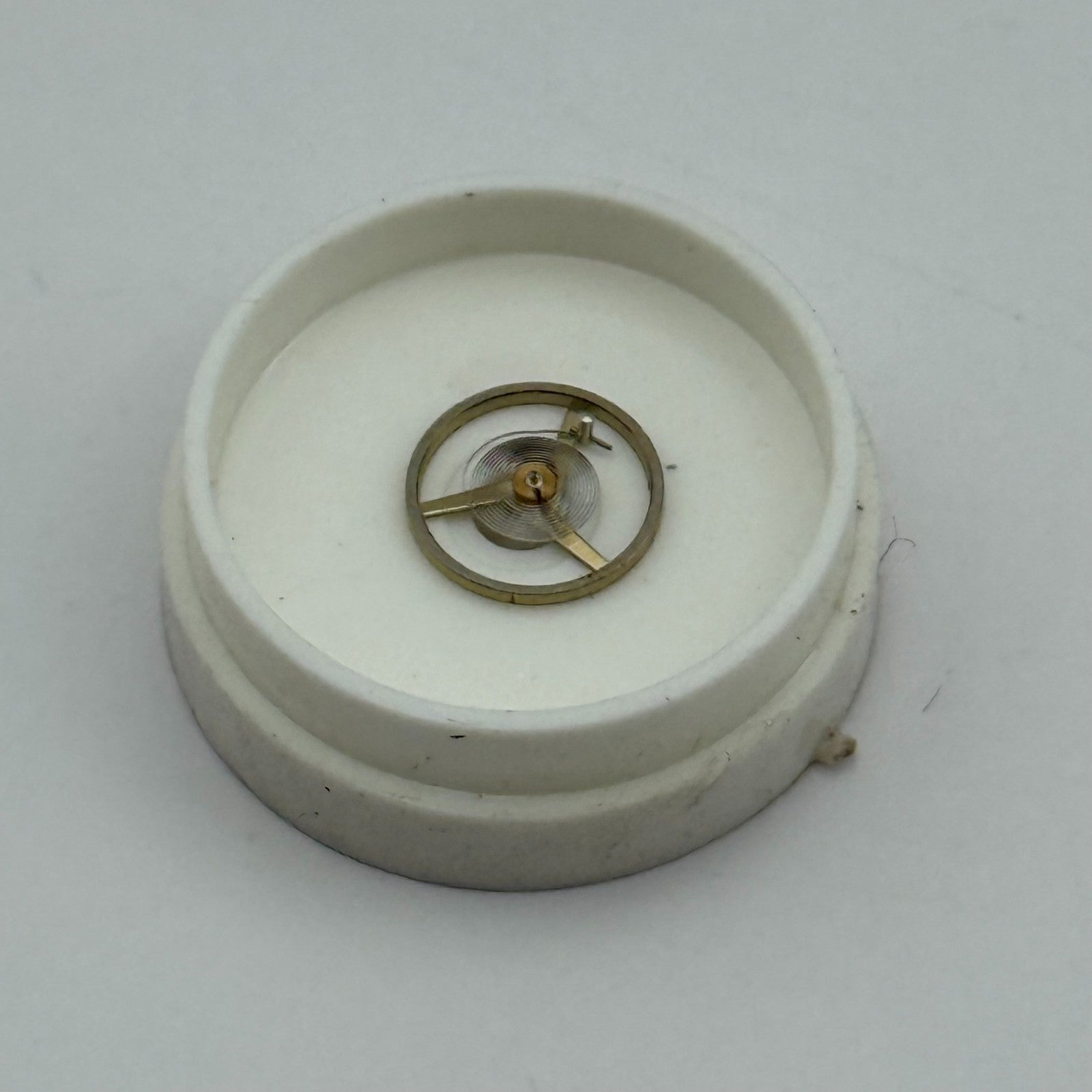 AS 976 1012 Balance Wheel Complete And Spring 5’’’ 1426 M Watch Movement Parts