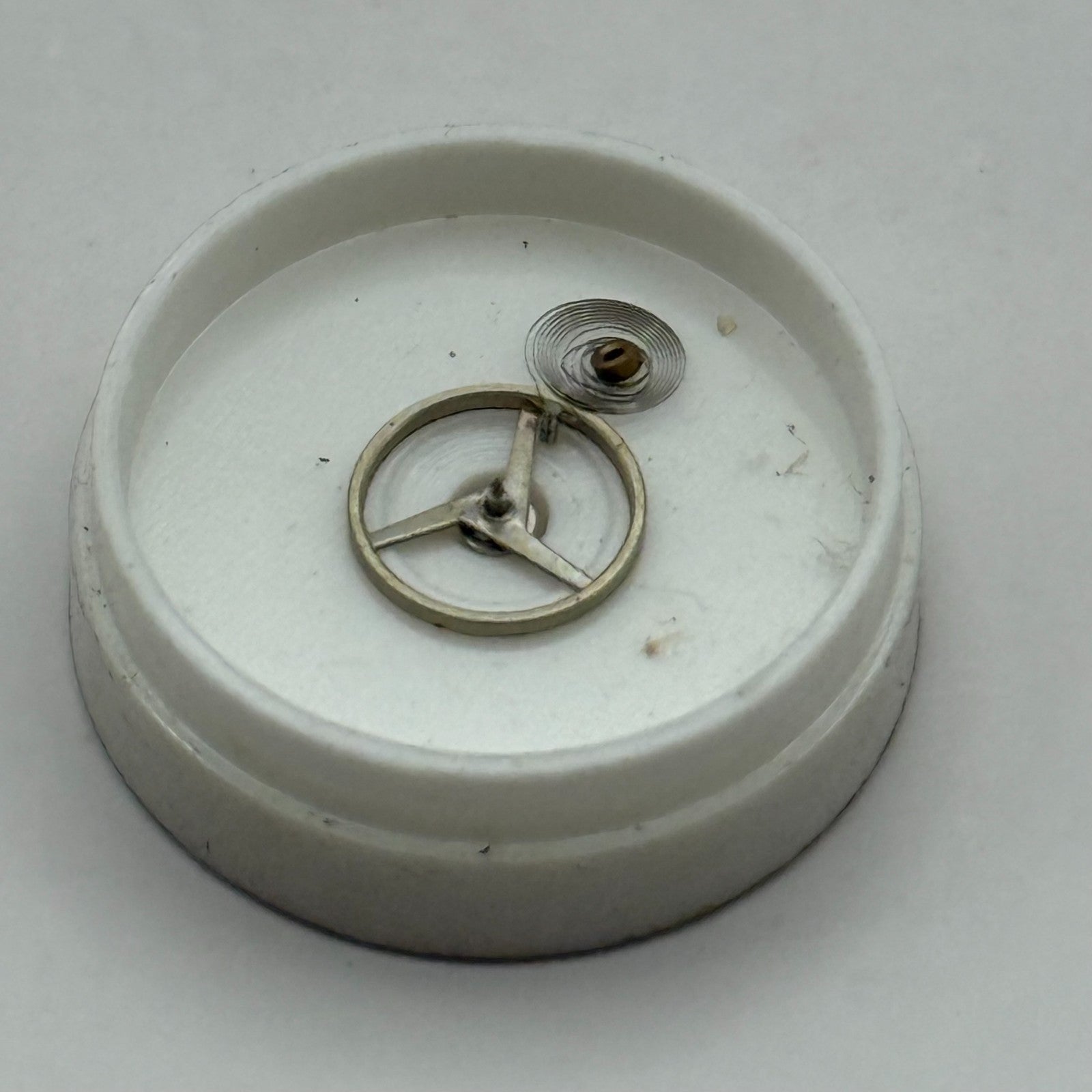 AS 976 1012 Balance Complete Renata 29 M Watch Movement Parts Vintage DAMAGED