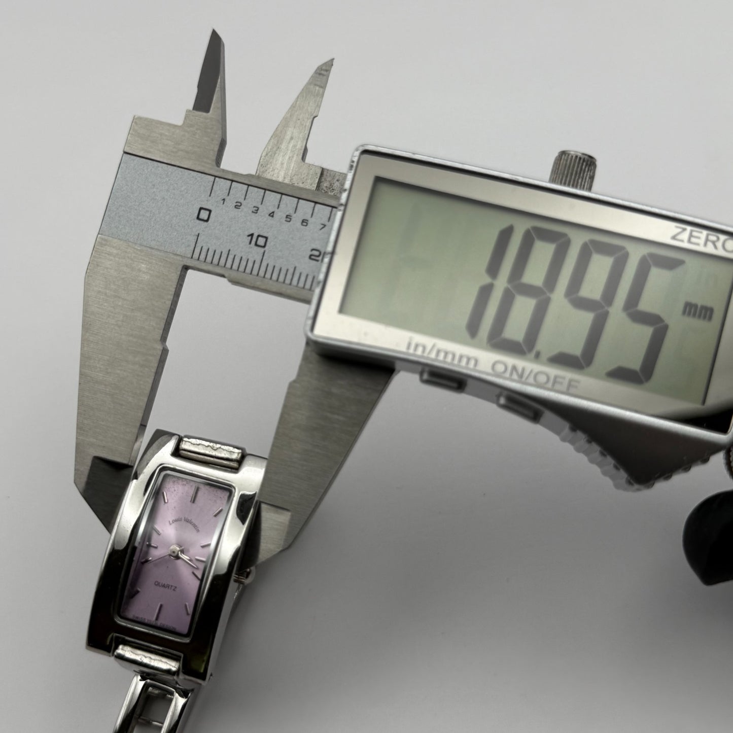 Louis Valentine Ladies Quartz Watch Purple Dial Silver Tone Japan Working 19mm