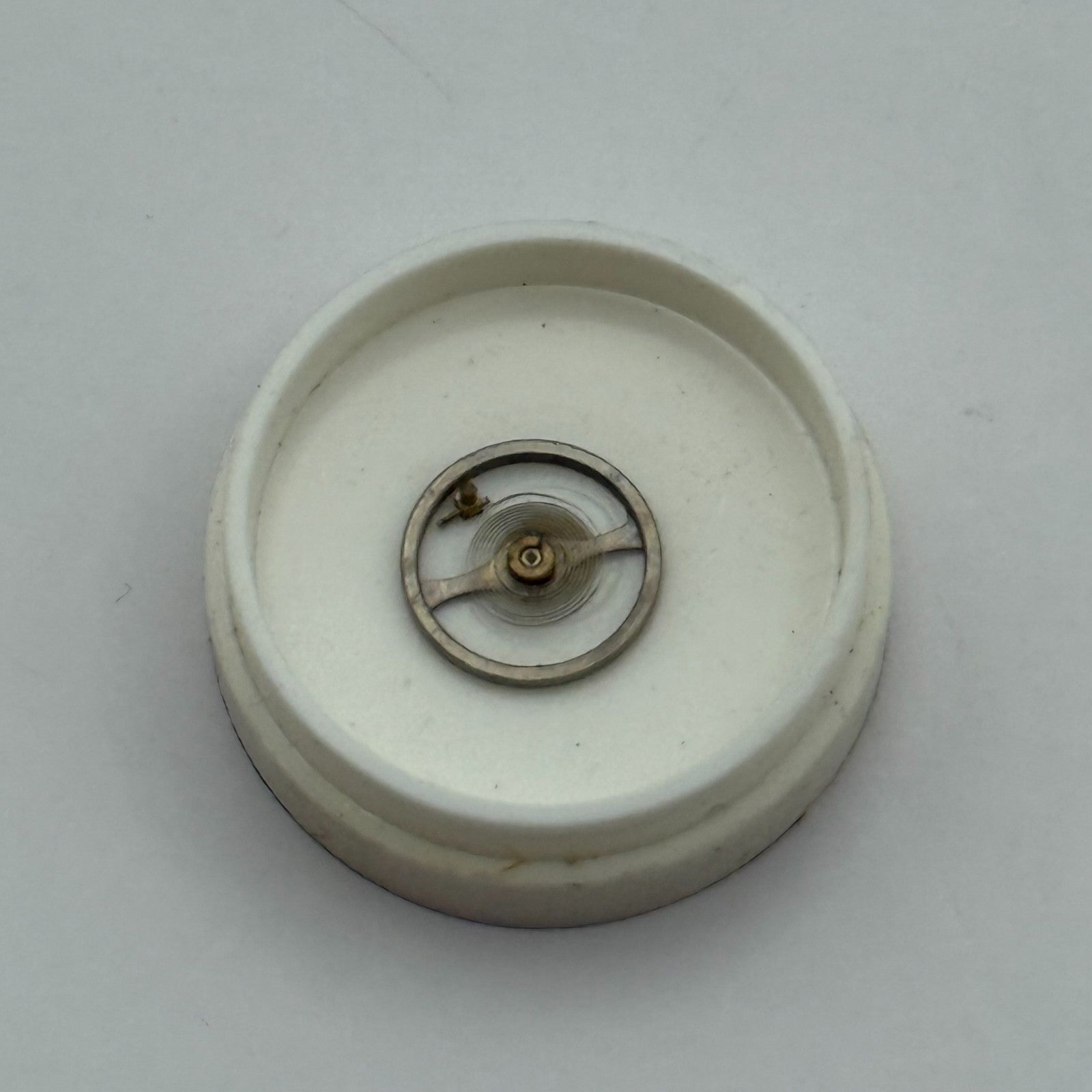 Oris 410 Balance Wheel Complete And Spring  5¼’’’ 330 M Watch Movement Parts NOS