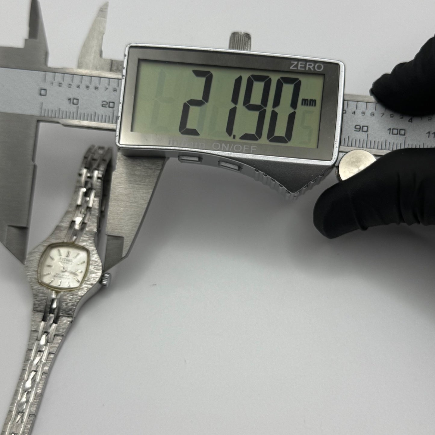 Vintage Ladies Mechanical Watch Estoral Full Lever Shockproof Working 21mm