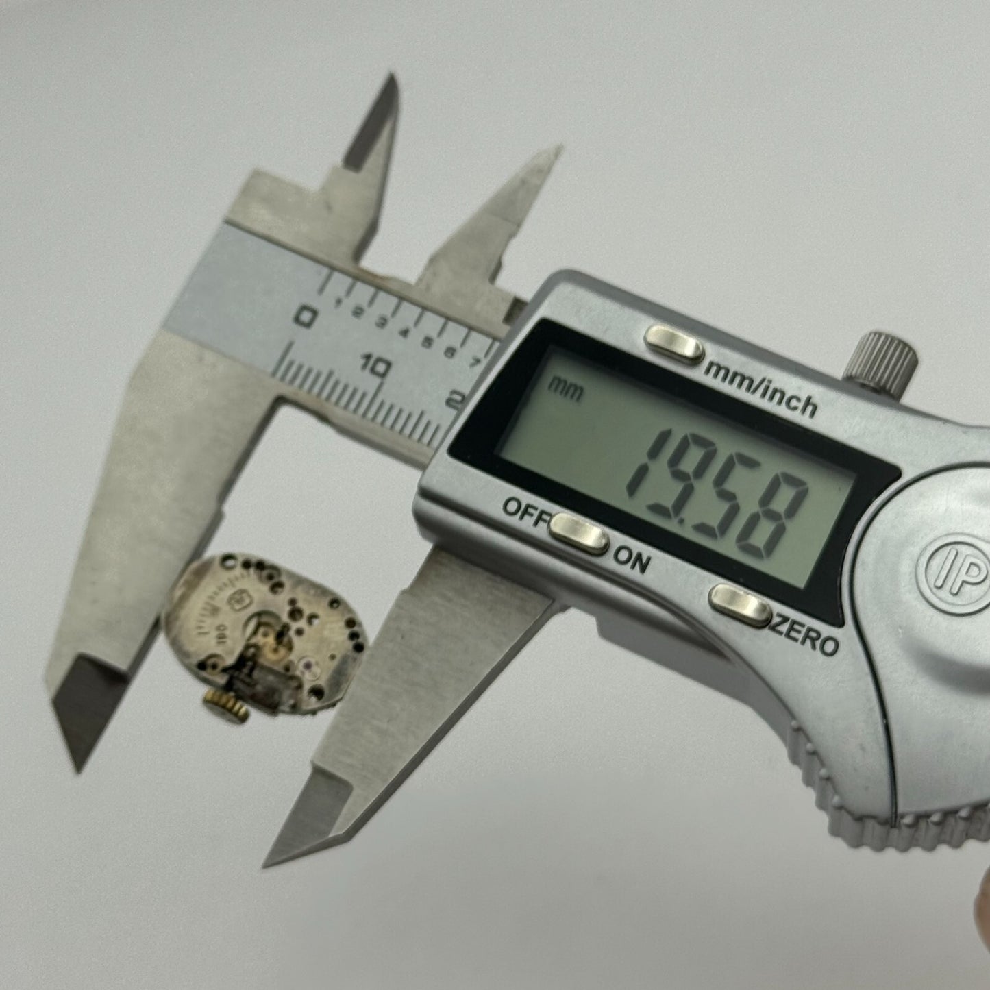 12.7mm FHF 190 Rone J-285470 Manual Wind 15 Jewels Swiss Watch Movement PARTS