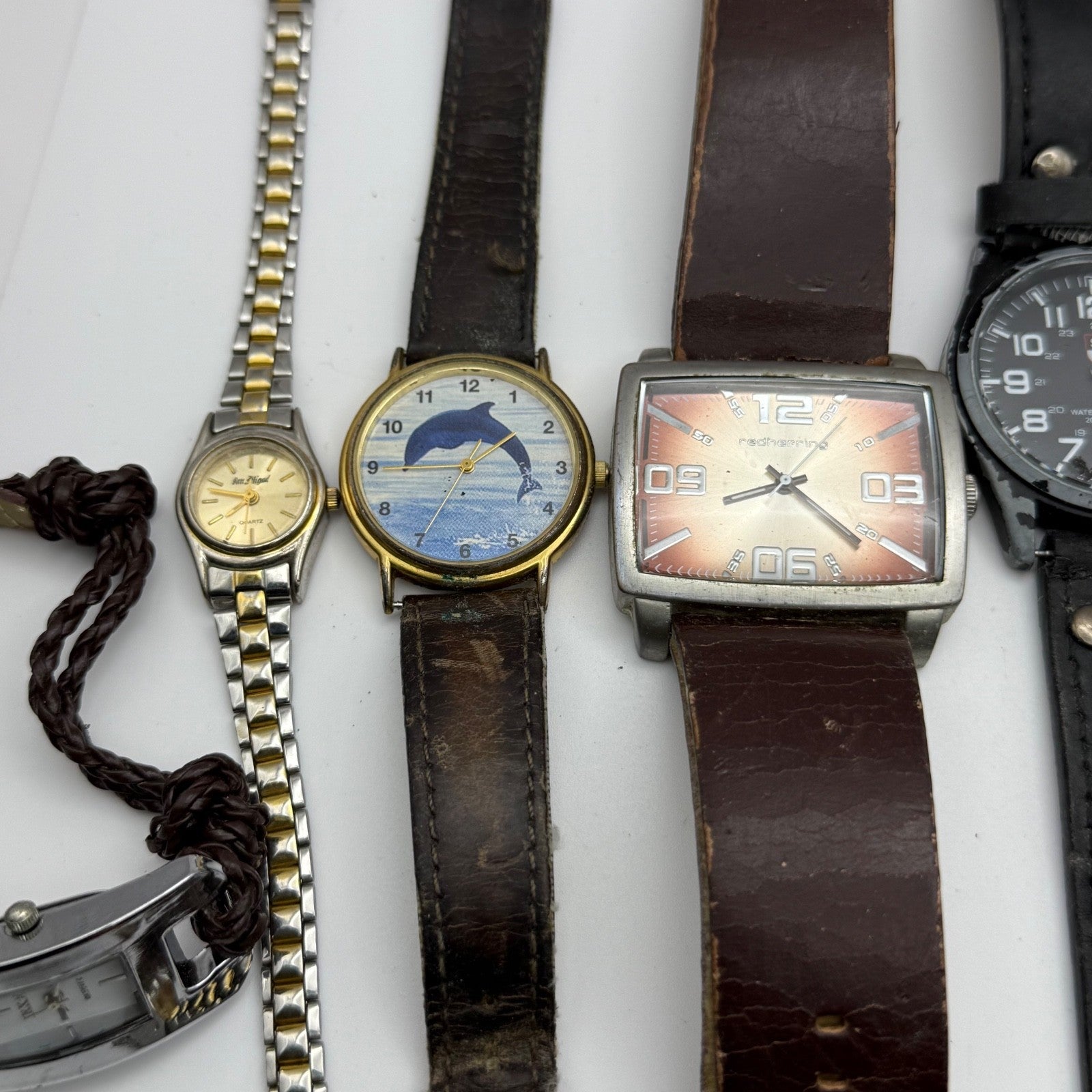 Bundle Of 16 Quartz Watches Modern / Vintage Untested Parts / Repair / Crafts
