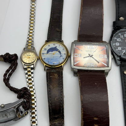 Bundle Of 16 Quartz Watches Modern / Vintage Untested Parts / Repair / Crafts