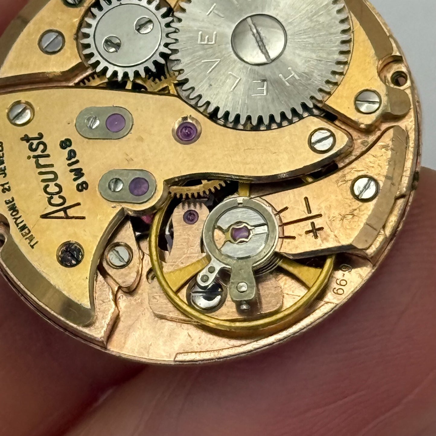 25.9mm Vintage Accurist FHF 66-9 Swiss Manual Wind Watch Movement PARTS REPAIR