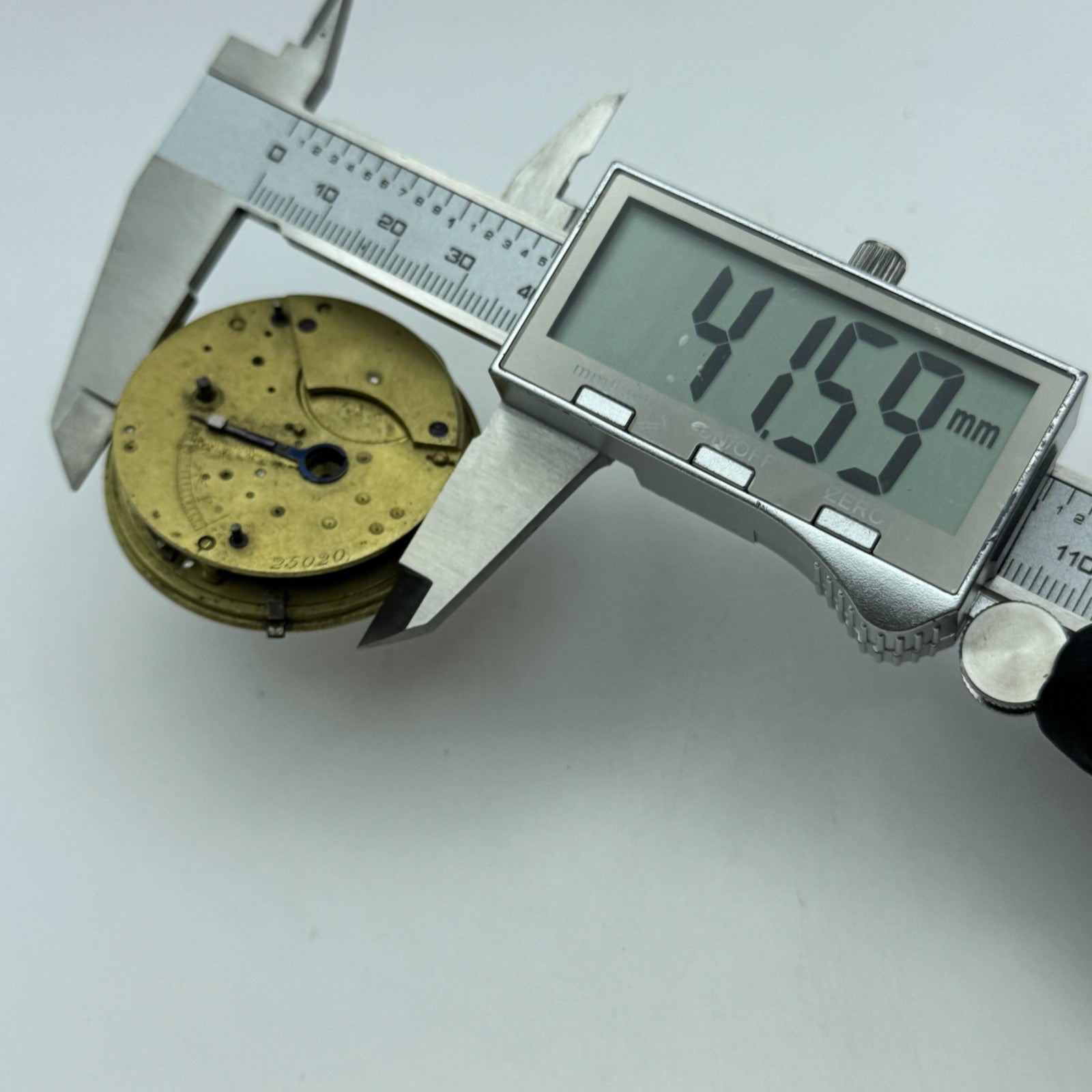 Fusee Pocket Watch Movement Antique English Key Wound Parts Repair Spares 46.7mm