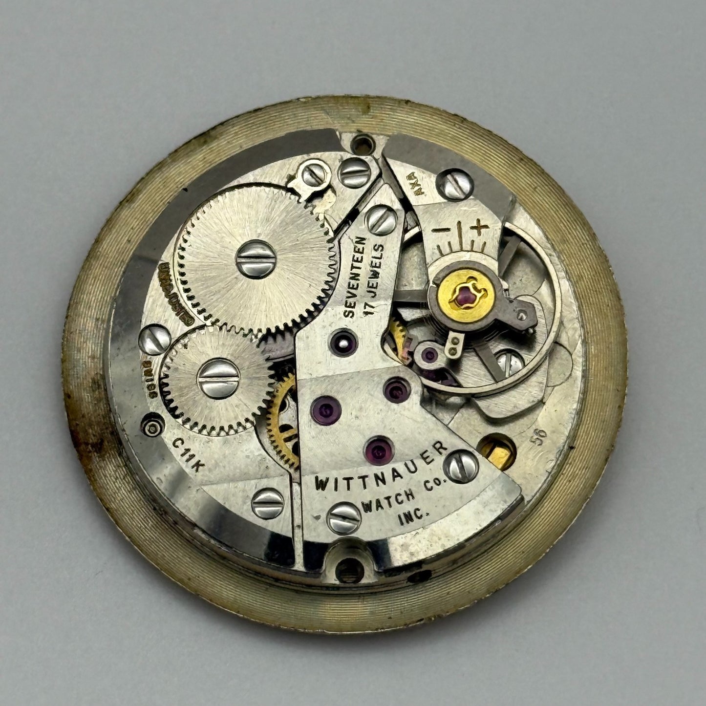 30.6mm Vintage Wittnauer C11K Manual Wind Watch Movement Swiss PARTS REPAIR