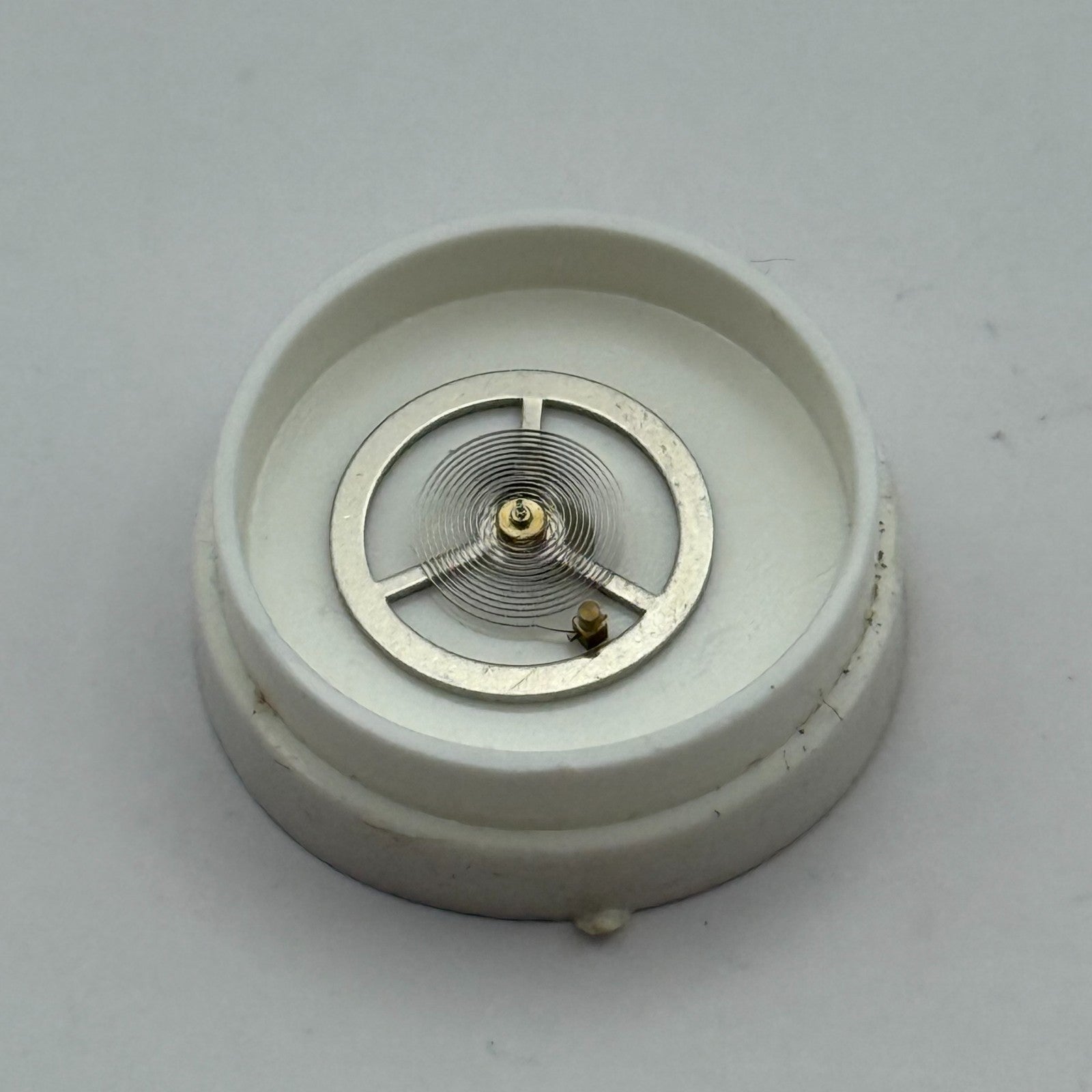 ES 50 Balance Complete 12’’’ a dgt. Renata 1400 Watch Movement Parts Vintage